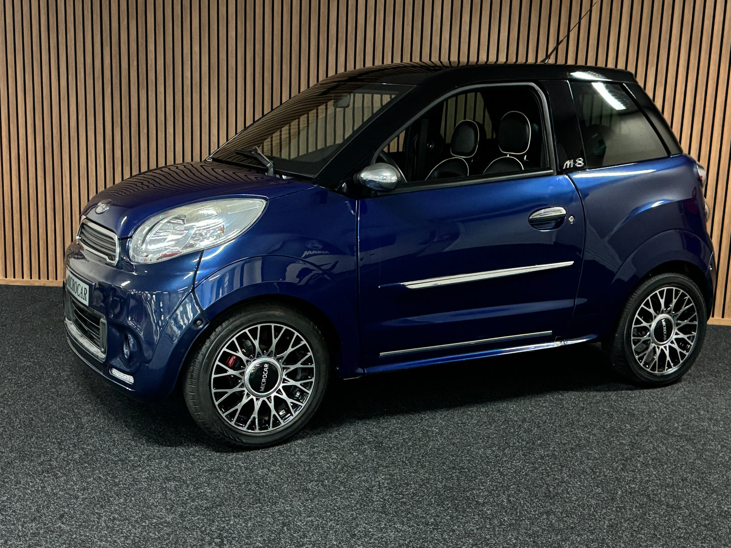Microcar M8 Blau | leiser DCI Motor | 45 km/h | Innerhalb 250 KM Kostenlose Lieferung | Mopedauto | Leichtmobile