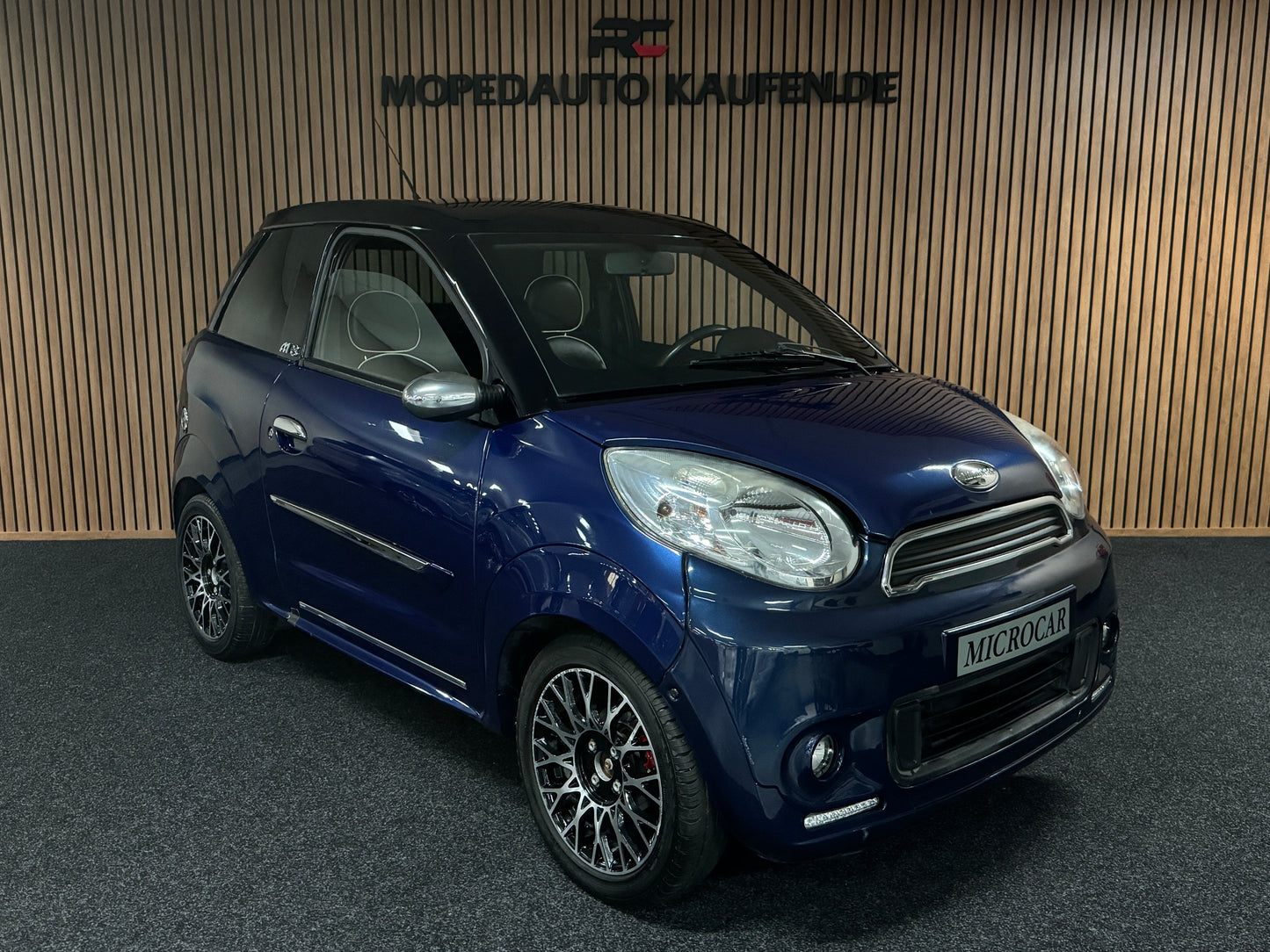 Microcar M8 Blau | leiser DCI Motor | 45 km/h | Innerhalb 250 KM Kostenlose Lieferung | Mopedauto | Leichtmobile