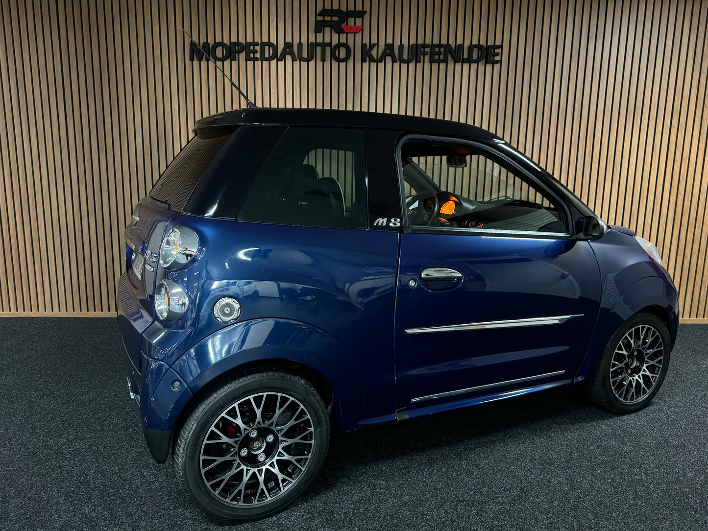Microcar M8 Blau | leiser DCI Motor | 45 km/h | Innerhalb 250 KM Kostenlose Lieferung | Mopedauto | Leichtmobile