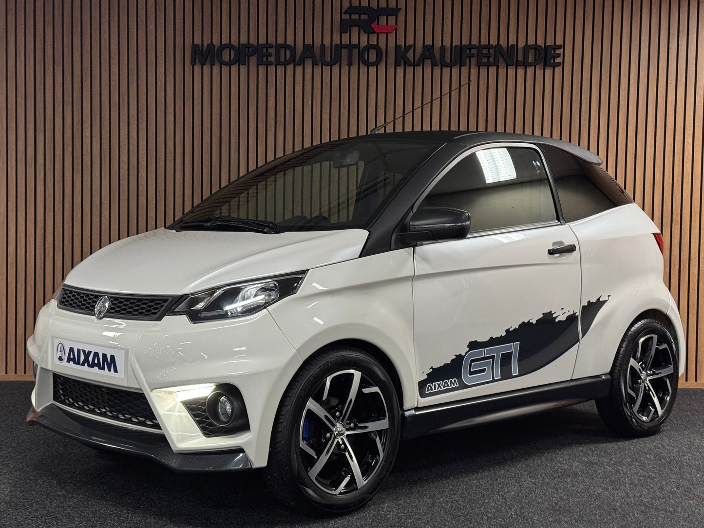 Aixam GTI Sport | 8 PS Kubota Motor | Rückfahrkamera | 45 km/h | Innerhalb 250 KM Kostenlose Lieferung | Mopedauto | Leichtmobile | Aixam | Microcar | Ligier