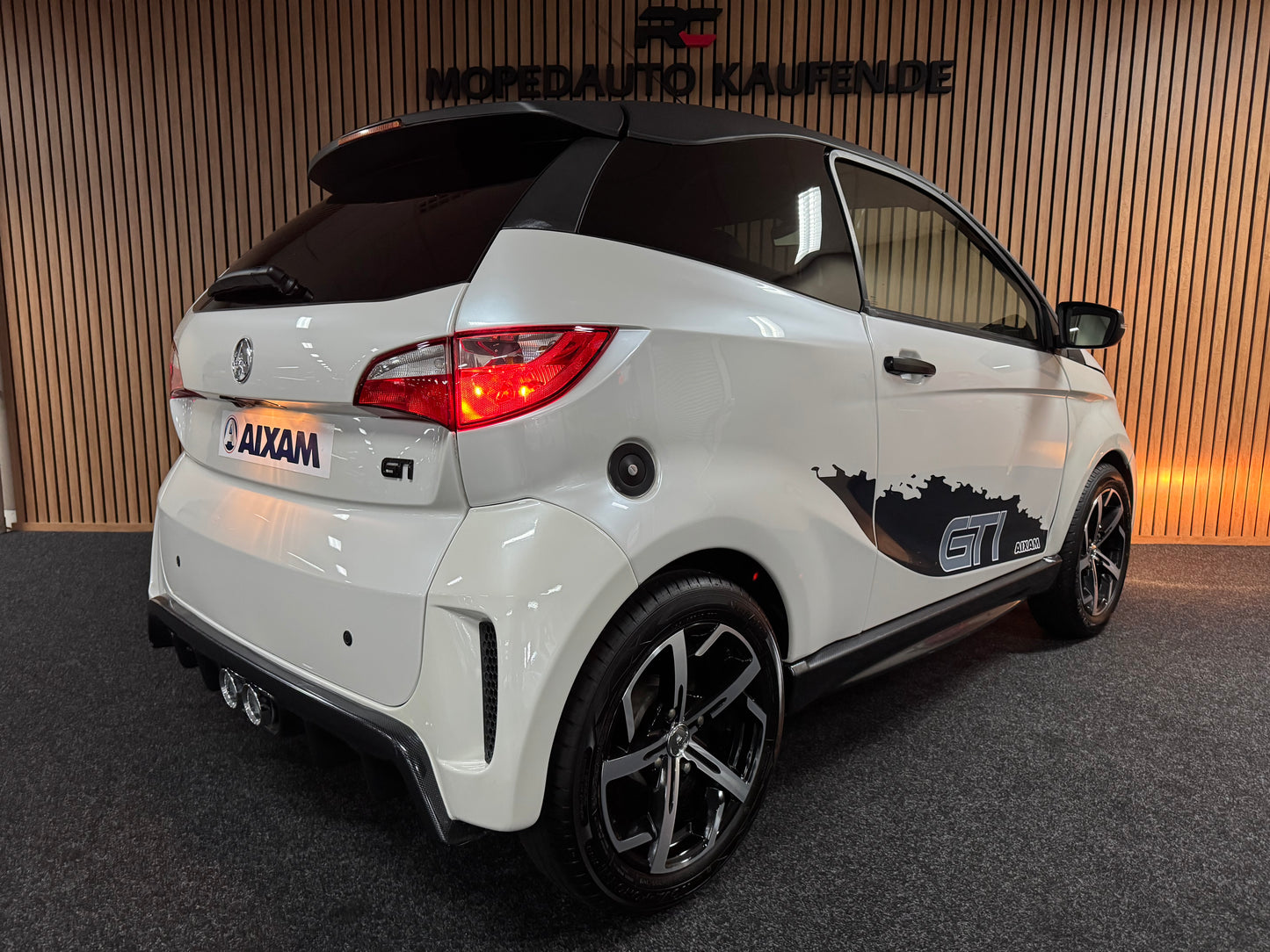 Aixam GTI Sport | 8 PS Kubota Motor | Rückfahrkamera | 45 km/h | Innerhalb 250 KM Kostenlose Lieferung | Mopedauto | Leichtmobile | Aixam | Microcar | Ligier