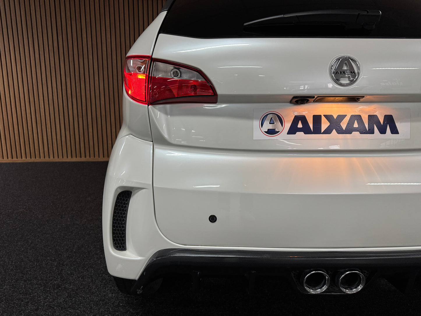 Aixam GTI Sport | 8 PS Kubota Motor | Rückfahrkamera | 45 km/h | Innerhalb 250 KM Kostenlose Lieferung | Mopedauto | Leichtmobile | Aixam | Microcar | Ligier