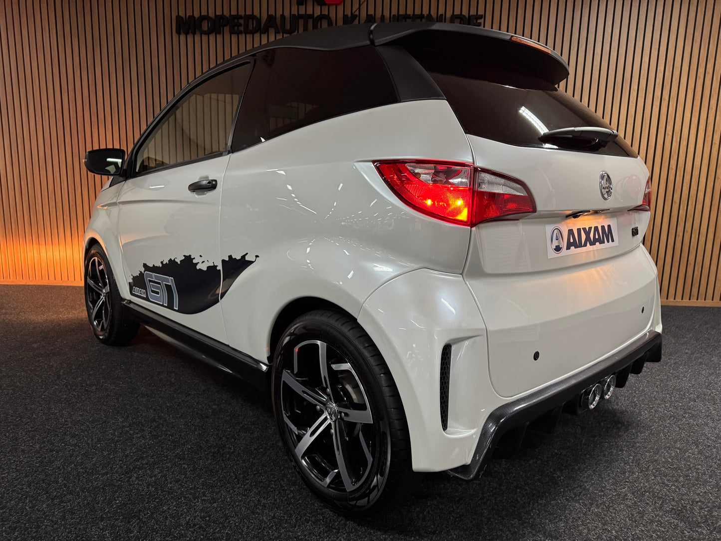Aixam GTI Sport | 8 PS Kubota Motor | Rückfahrkamera | 45 km/h | Innerhalb 250 KM Kostenlose Lieferung | Mopedauto | Leichtmobile | Aixam | Microcar | Ligier