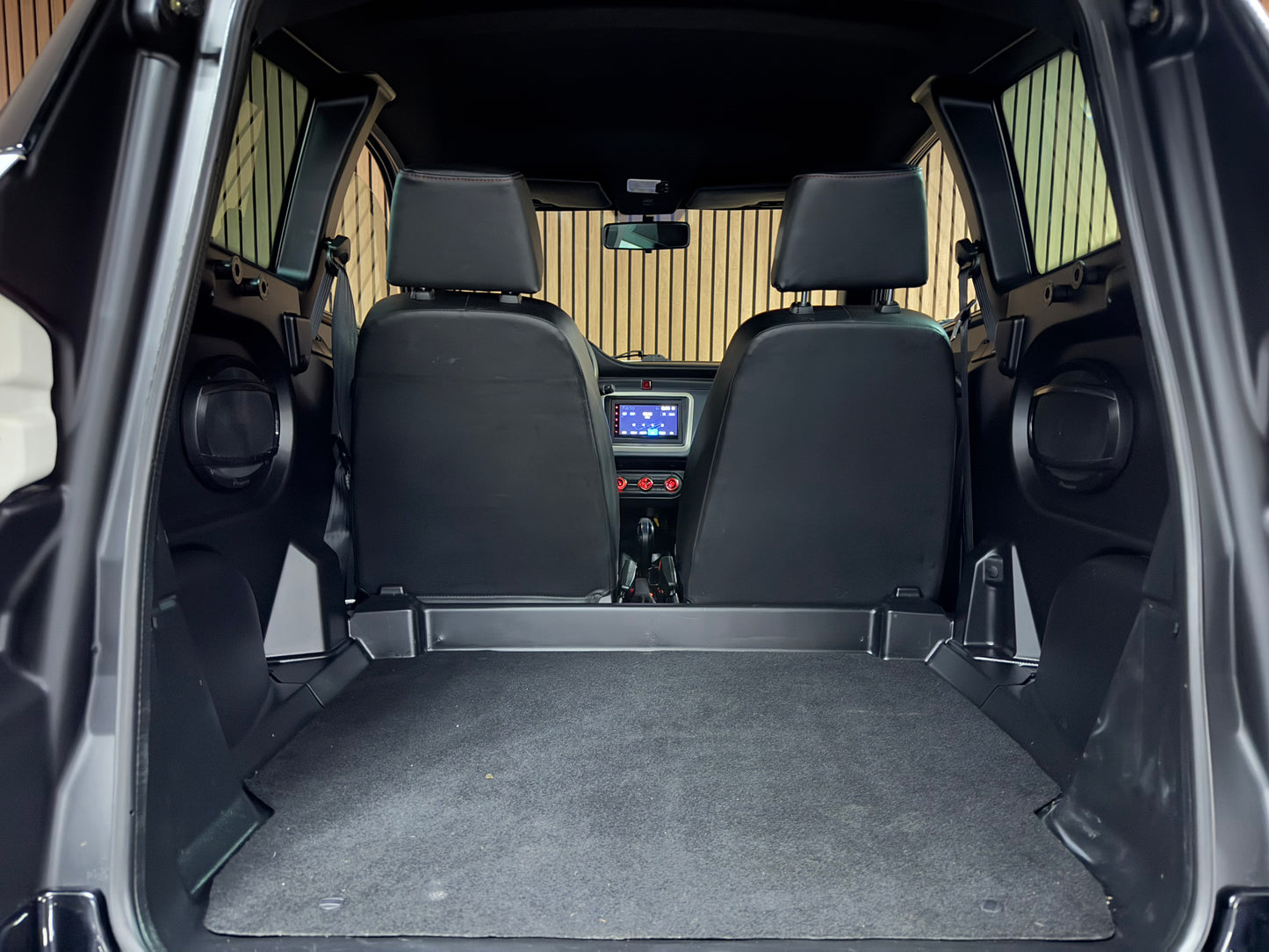 Ligier JS60 Ultimate Sport | 2022 | 8 PS leiser DCI Motor | Servolenkung | Rückfahrkamera | 45 km/h | Innerhalb 250 KM Kostenlose Lieferung | Mopedauto | Leichtmobile | Aixam | Microcar | Ligier
