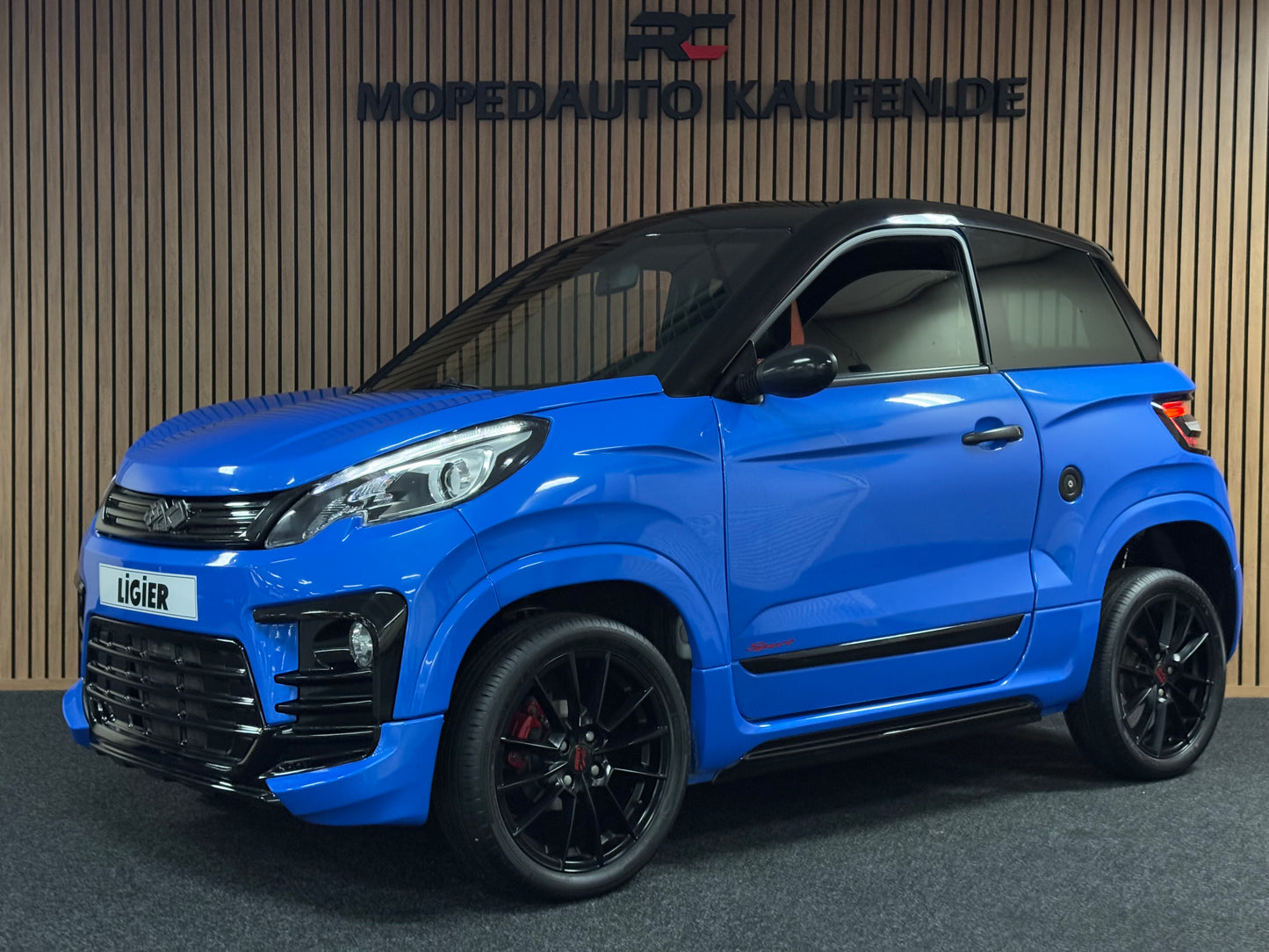 Ligier JS60 Ultimate Sport | 8 PS leiser DCI Motor | Servolenkung | Rückfahrkamera | 45 km/h | Innerhalb 250 KM Kostenlose Lieferung | Mopedauto | Leichtmobile | Aixam | Microcar | Ligier