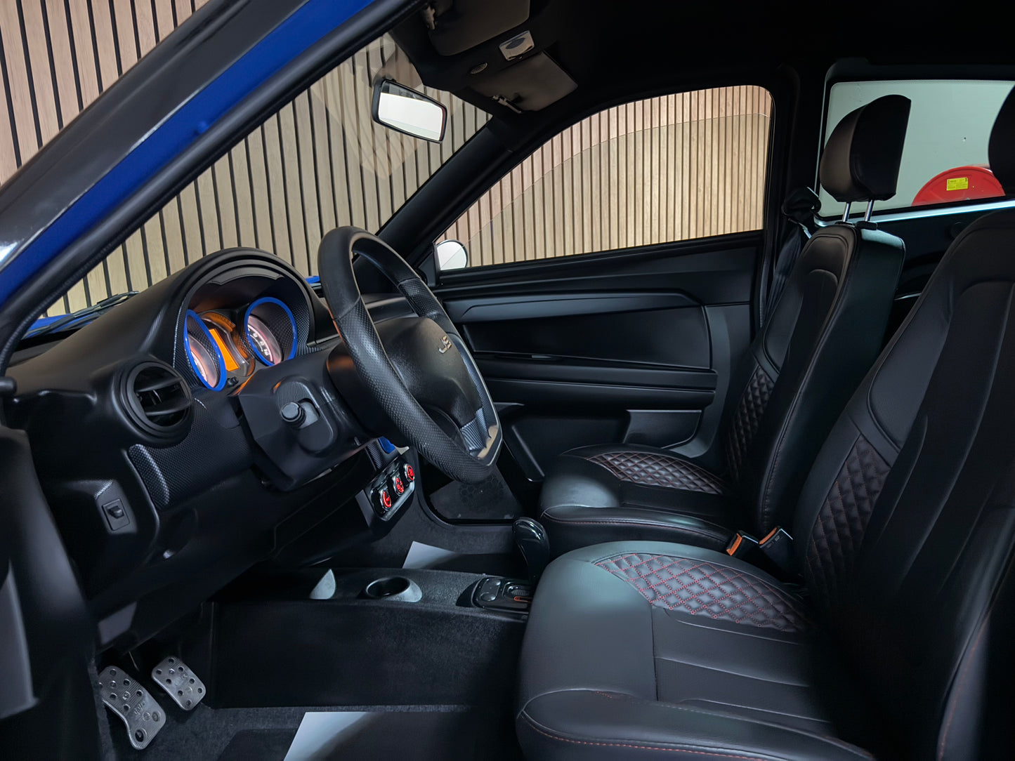 Ligier JS60 Ultimate Sport | 8 PS leiser DCI Motor | Servolenkung | Rückfahrkamera | 45 km/h | Innerhalb 250 KM Kostenlose Lieferung | Mopedauto | Leichtmobile | Aixam | Microcar | Ligier