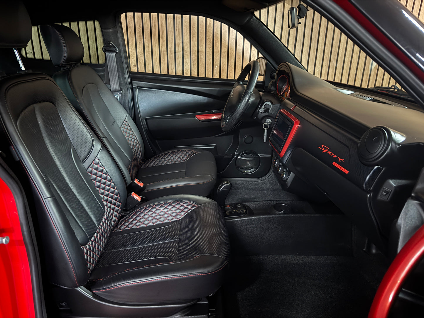 Ligier JS50 Ultimate Sport | Servolenkung | Rückfahrkamera | 8 PS leiser DCI Motor | 45 km/h | Rückfahrkamera | Innerhalb 250 KM Kostenlose Lieferung | Mopedauto | Leichtmobile