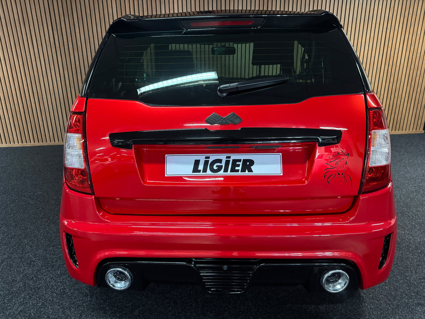 Ligier JS50 Ultimate Sport | Servolenkung | Rückfahrkamera | 8 PS leiser DCI Motor | 45 km/h | Rückfahrkamera | Innerhalb 250 KM Kostenlose Lieferung | Mopedauto | Leichtmobile