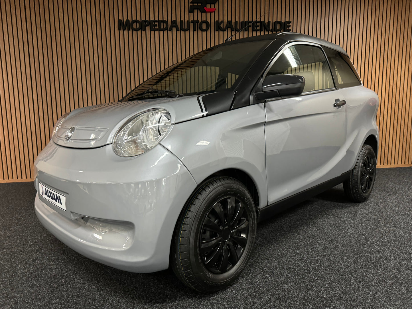 Aixam Crossline Minauto XXL | 8 PS Kubota Motor | 45 km/h | Innerhalb 250 KM Kostenlose Lieferung | Mopedauto | Leichtmobile