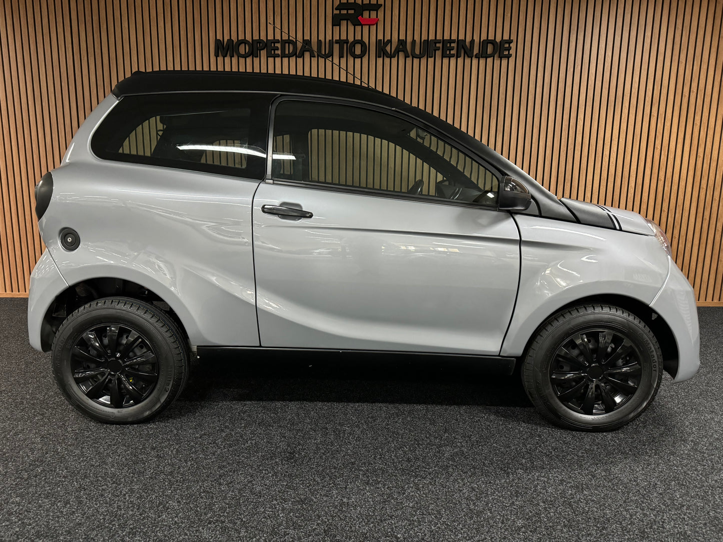 Aixam Crossline Minauto XXL | 8 PS Kubota Motor | 45 km/h | Innerhalb 250 KM Kostenlose Lieferung | Mopedauto | Leichtmobile