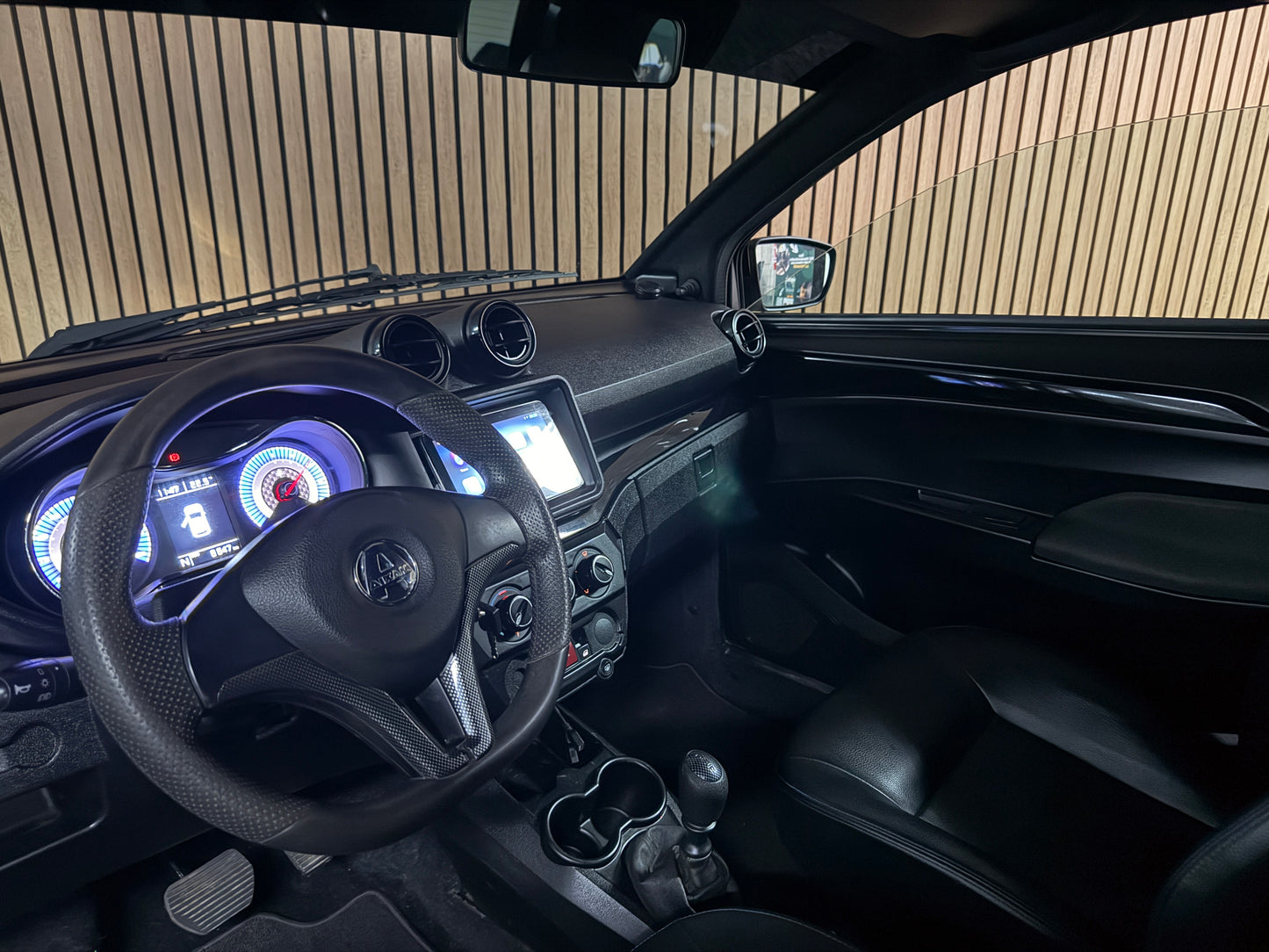 Aixam GTI Coupe Matt Grau 2023 / Apple Carplay / Spotify / DAB+ | 8 PS Kubota Motor | 45 km/h | Rückfahrkamera | Innerhalb 250 KM Kostenlose Lieferung | Mopedauto | Leichtmobile
