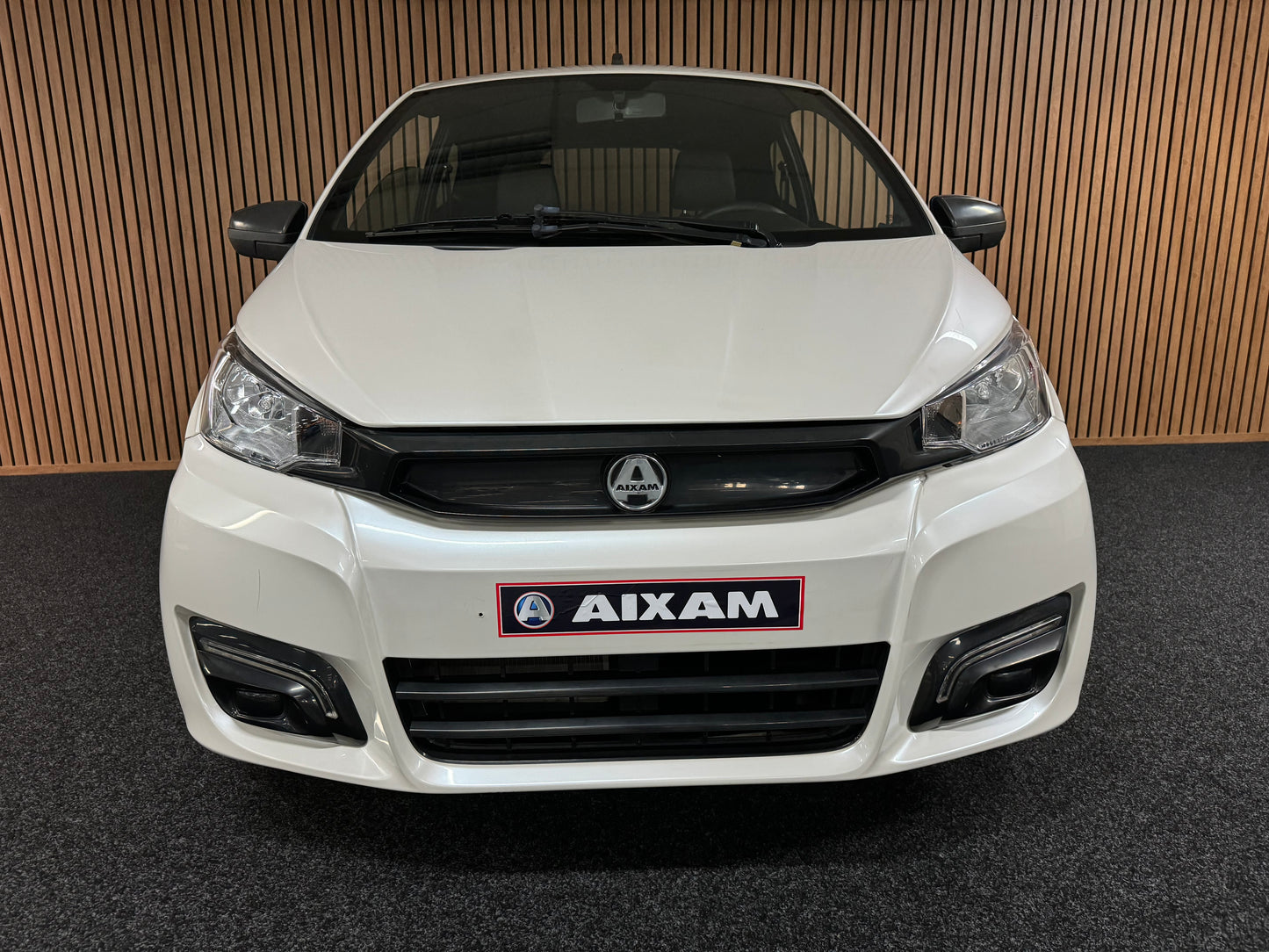 Aixam City 2020 | 8 PS Kubota Motor 45 km/h | Innerhalb 250 KM Kostenlose Lieferung | Mopedauto | Leichtmobile
