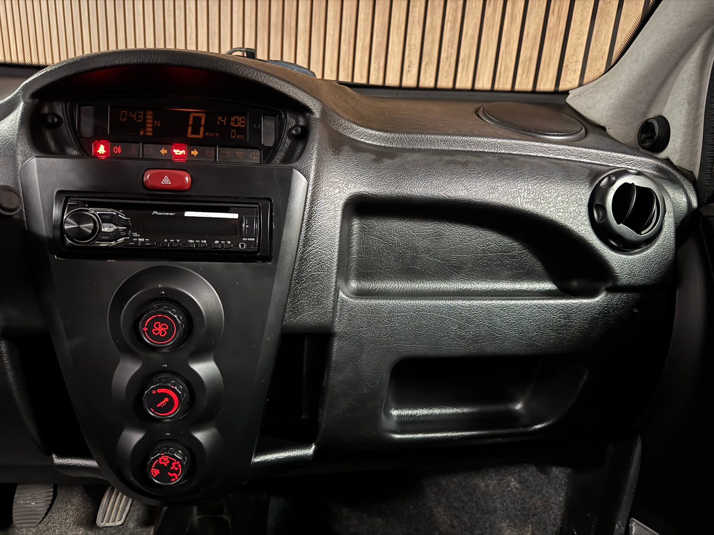 Microcar Mgo SXI | 45 km/h | Innerhalb 250 KM Kostenlose Lieferung | Mopedauto | Leichtmobile