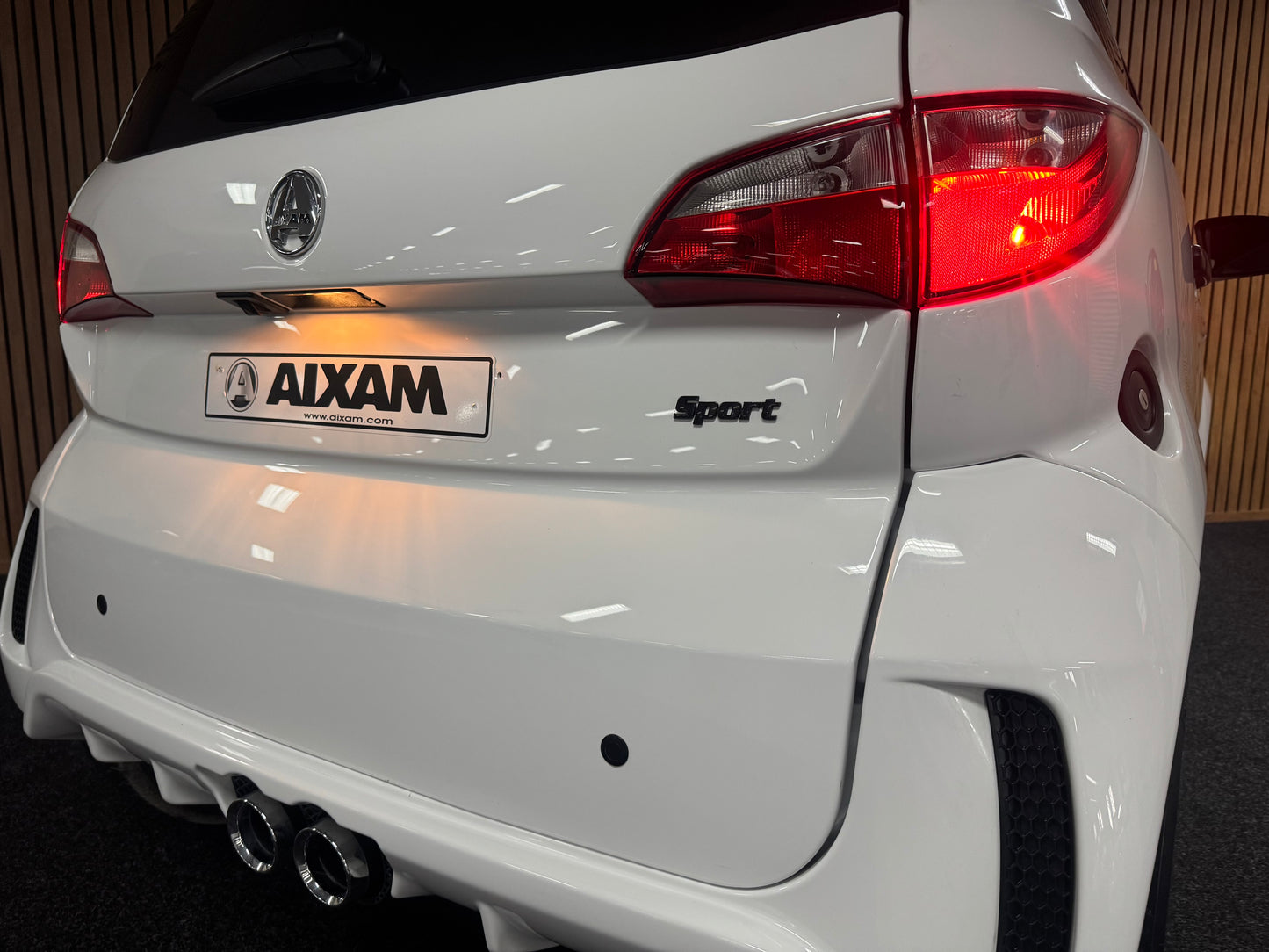 Aixam City Sport 2021 | 8 PS Kubota Motor | 45 km/h | Innerhalb 250 KM Kostenlose Lieferung | Mopedauto | Leichtmobile