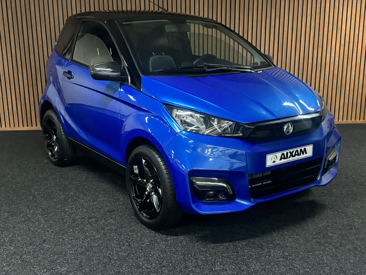 Aixam City Sport 2022 | 8 PS Kubota Motor | 45 km/h | Innerhalb 250 KM Kostenlose Lieferung | Mopedauto | Leichtmobile