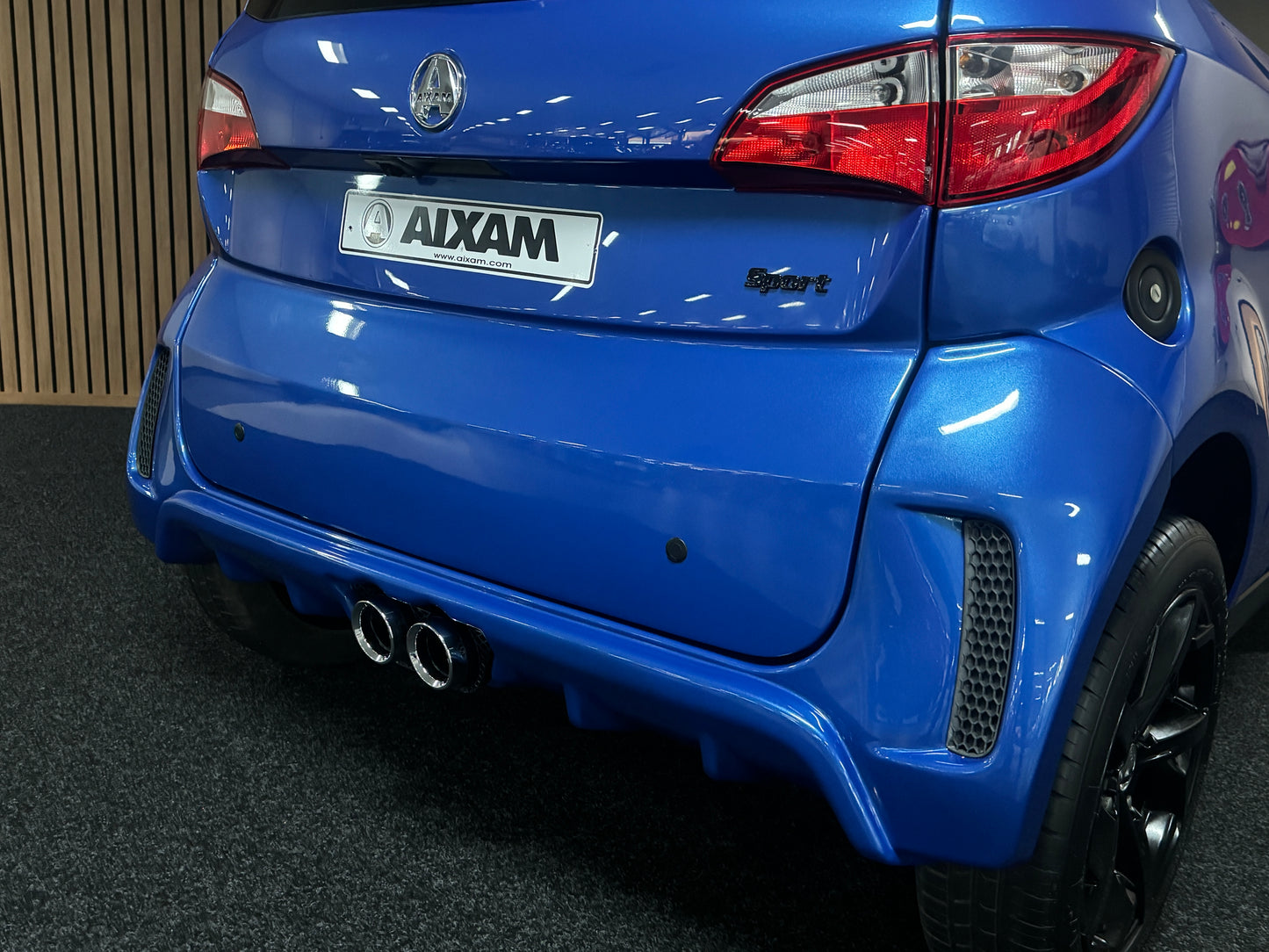 Aixam City Sport 2022 | 8 PS Kubota Motor | 45 km/h | Innerhalb 250 KM Kostenlose Lieferung | Mopedauto | Leichtmobile