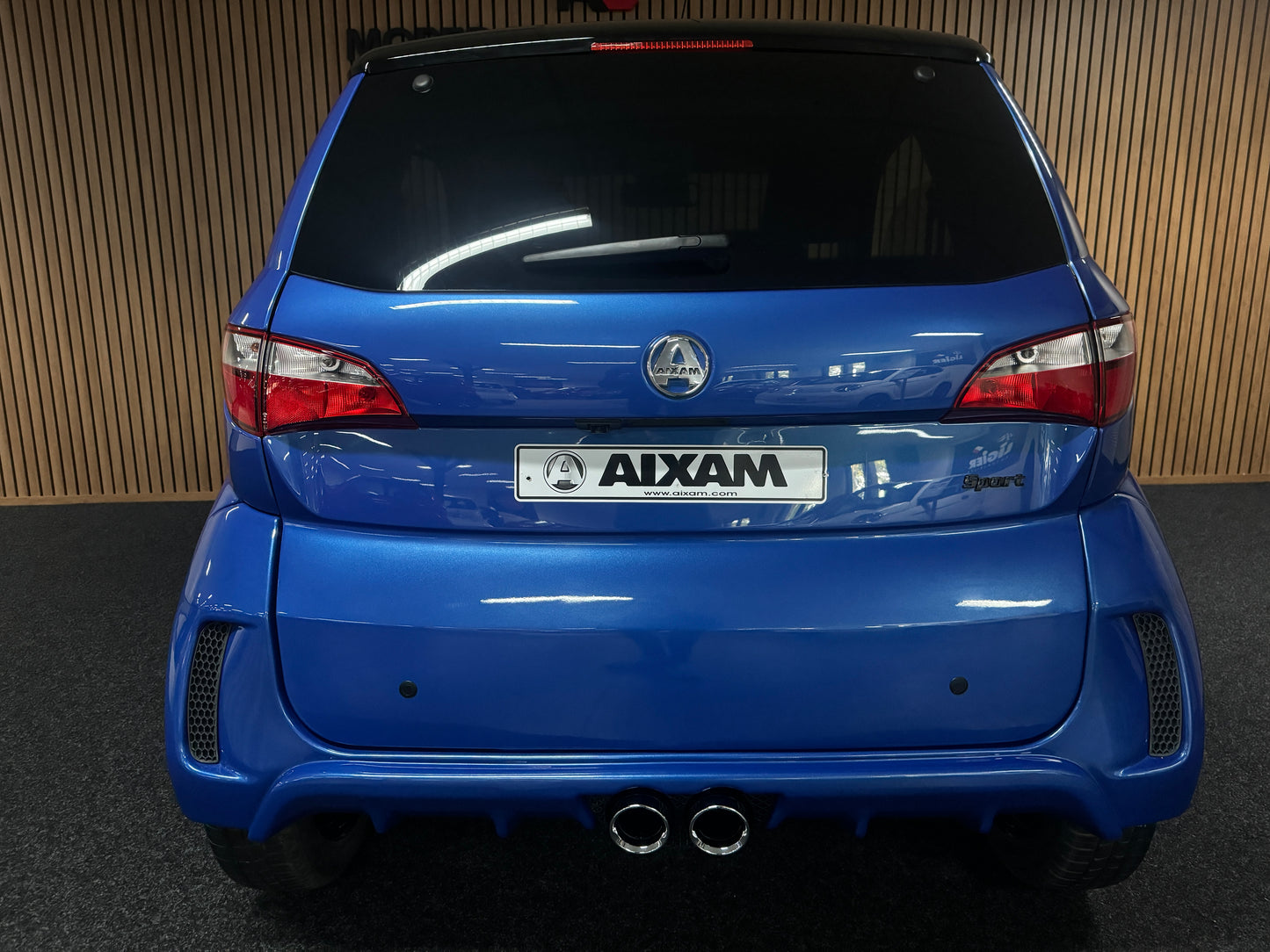 Aixam City Sport 2022 | 8 PS Kubota Motor | 45 km/h | Innerhalb 250 KM Kostenlose Lieferung | Mopedauto | Leichtmobile