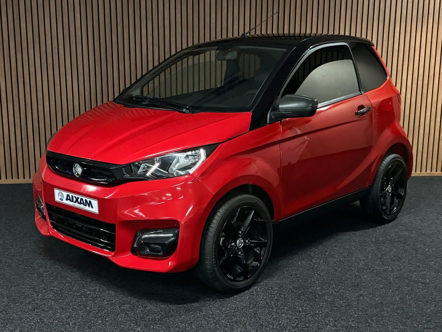 Aixam City Sport 2021 | 8 PS Kubota Motor | 45 km/h | Innerhalb 250 KM Kostenlose Lieferung | Mopedauto | Leichtmobile