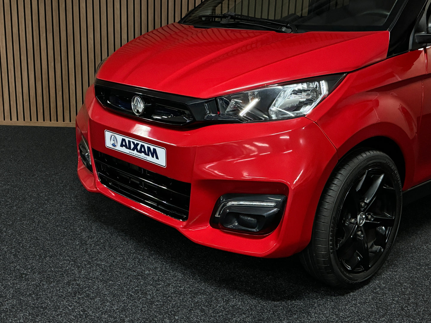 Aixam City Sport 2021 | 8 PS Kubota Motor | 45 km/h | Innerhalb 250 KM Kostenlose Lieferung | Mopedauto | Leichtmobile