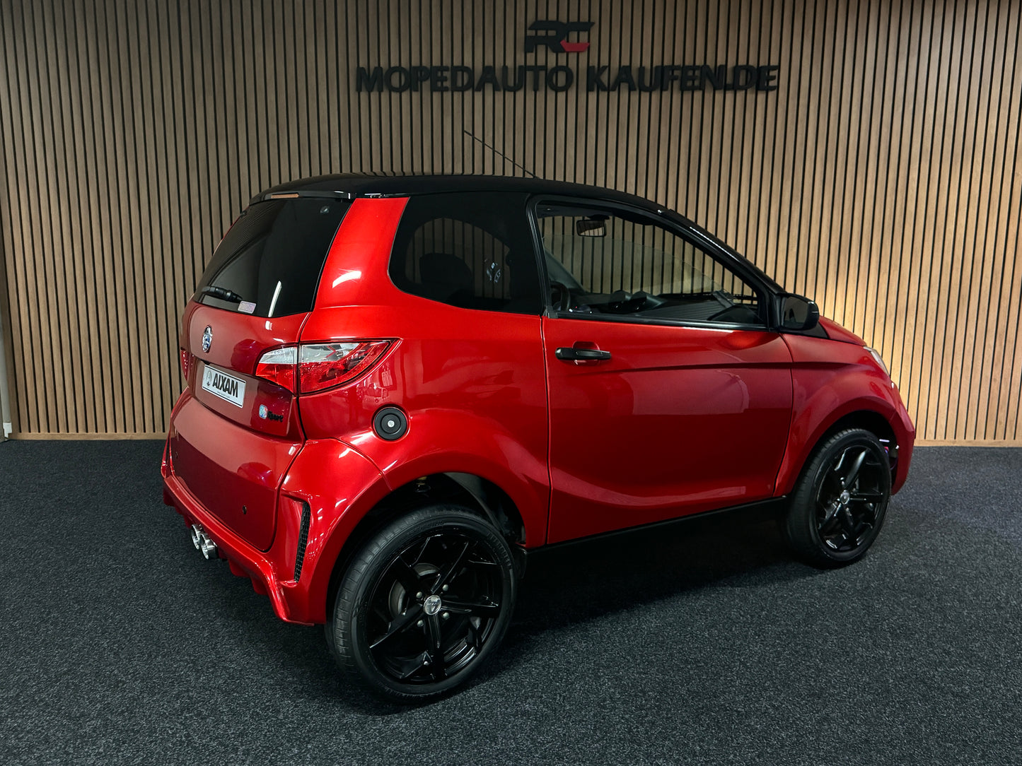 Aixam City Sport 2021 | 8 PS Kubota Motor | 45 km/h | Innerhalb 250 KM Kostenlose Lieferung | Mopedauto | Leichtmobile