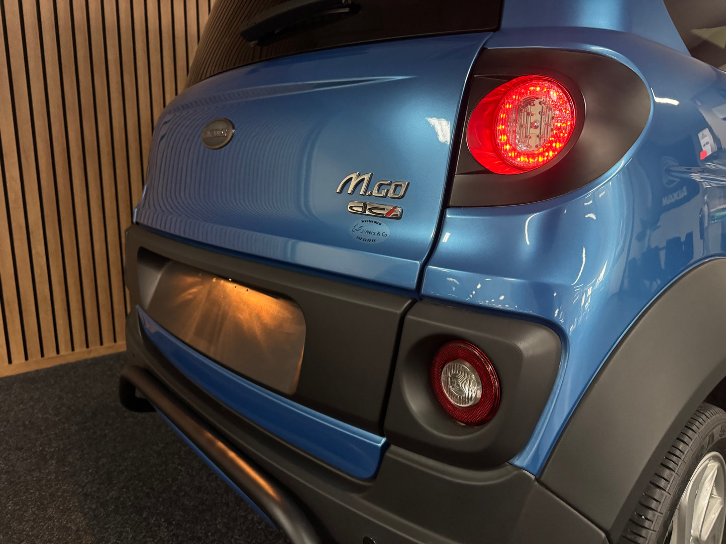 Microcar Highland X Bullbar | 8 PS leiser DCI Motor 45 km/h | Innerhalb 250 KM Kostenlose Lieferung | Mopedauto | Leichtmobile