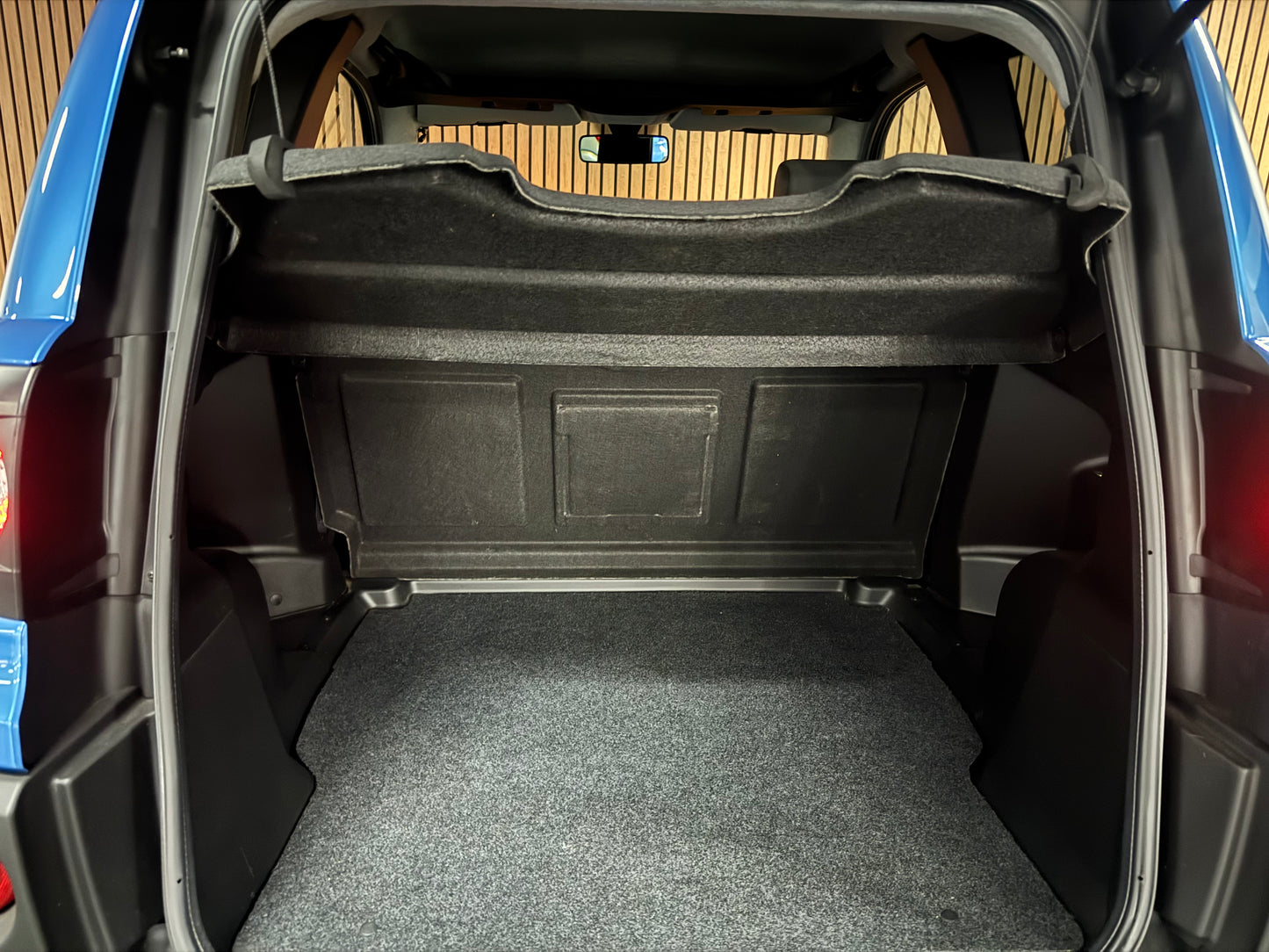 Microcar Highland X Bullbar | 8 PS leiser DCI Motor 45 km/h | Innerhalb 250 KM Kostenlose Lieferung | Mopedauto | Leichtmobile