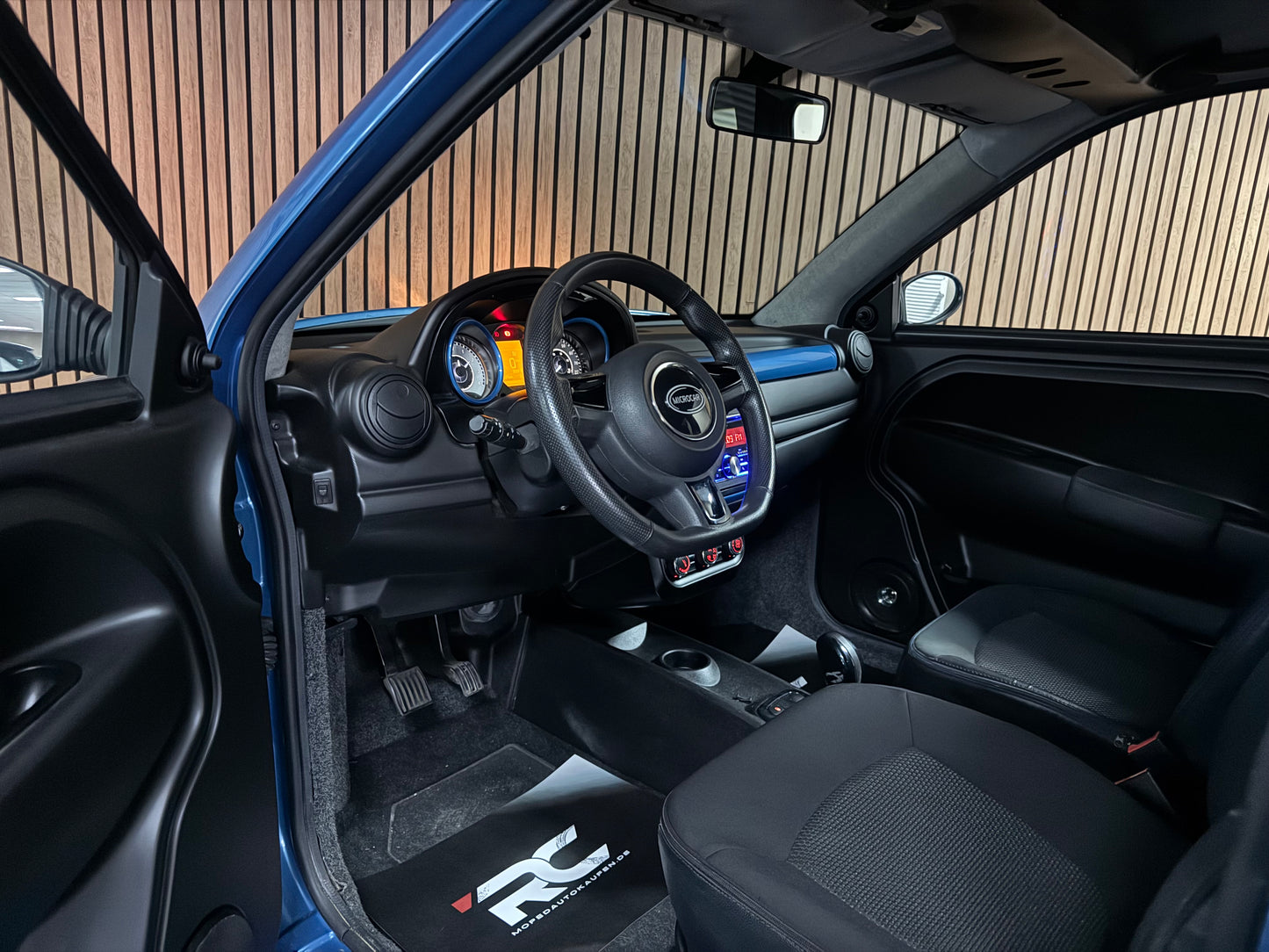 Microcar Highland X Bullbar | 8 PS leiser DCI Motor 45 km/h | Innerhalb 250 KM Kostenlose Lieferung | Mopedauto | Leichtmobile