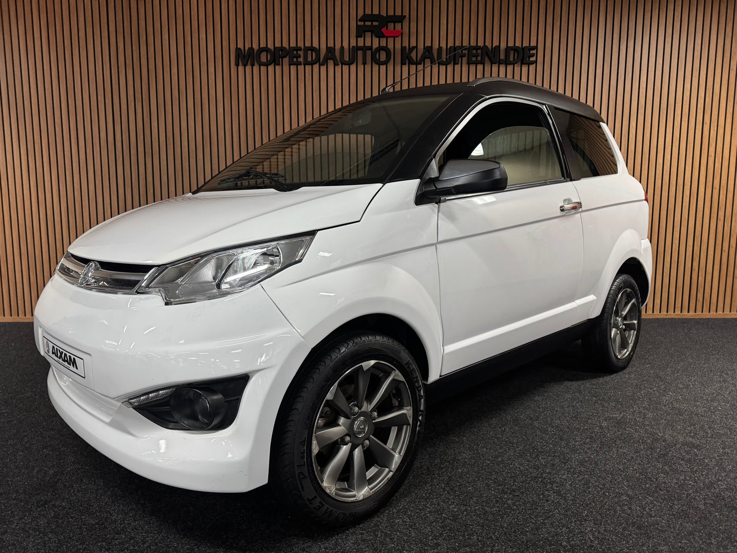 Aixam Crossover Sport XXL | Kubota Motor | 45 km/h | Innerhalb 250 KM Kostenlose Lieferung | Mopedauto | Leichtmobile