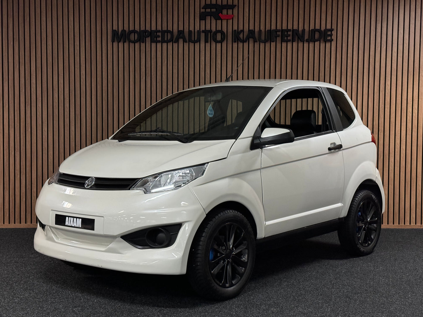 Aixam City Pack Luxe | Multi-Media | Kubota Motor | 45 km/h | Innerhalb 250 KM Kostenlose Lieferung | Mopedauto | Leichtmobile