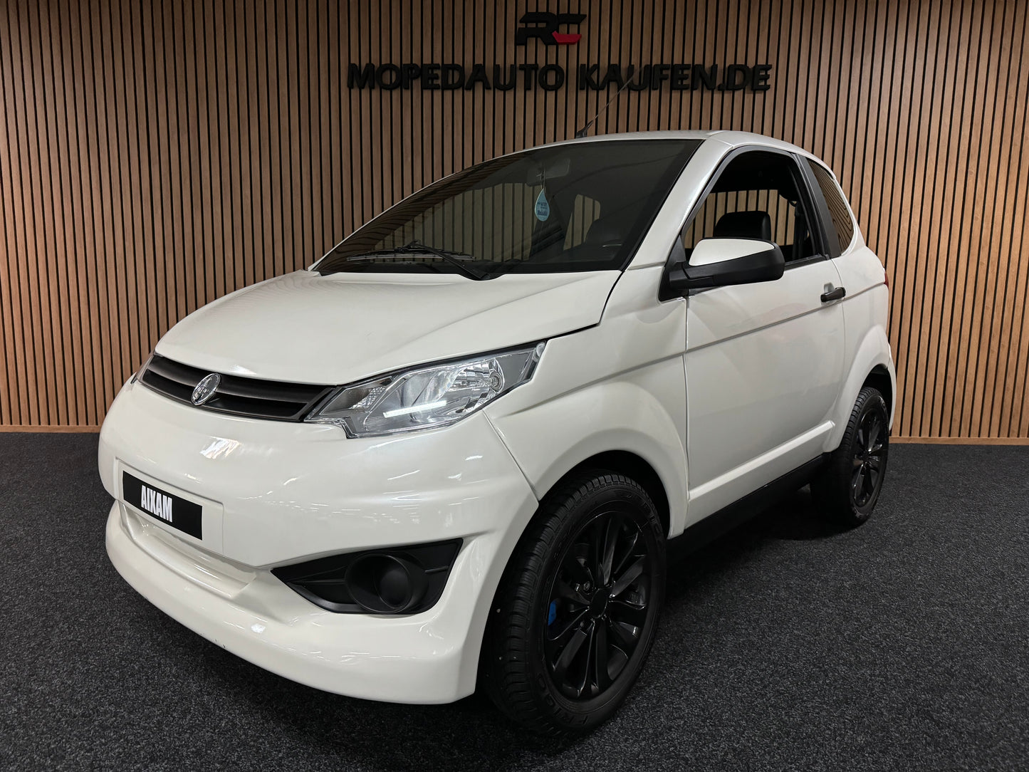 Aixam City Pack Luxe | Multi-Media | Kubota Motor | 45 km/h | Innerhalb 250 KM Kostenlose Lieferung | Mopedauto | Leichtmobile