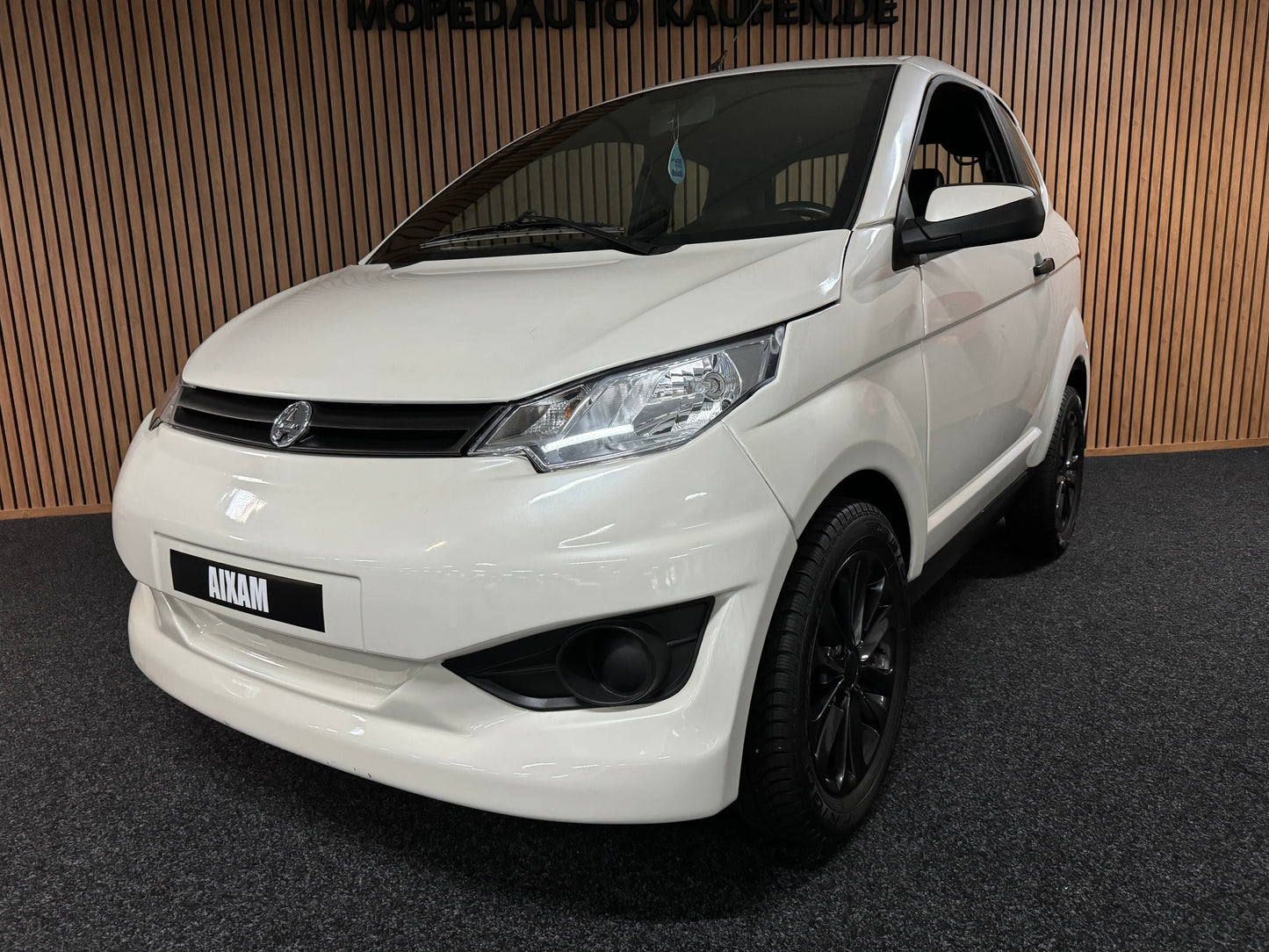 Aixam City Pack Luxe | Multi-Media | Kubota Motor | 45 km/h | Innerhalb 250 KM Kostenlose Lieferung | Mopedauto | Leichtmobile