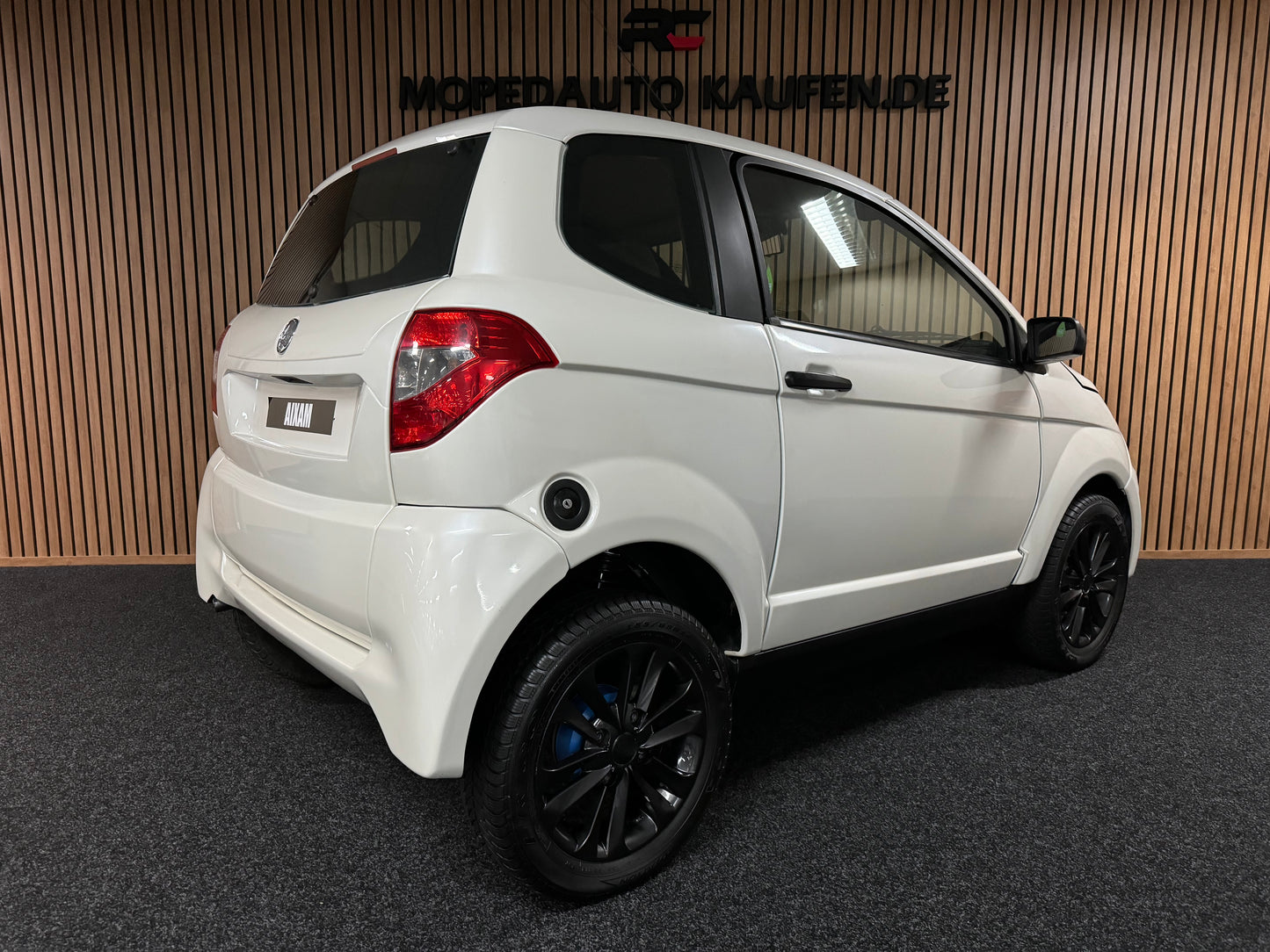 Aixam City Pack Luxe | Multi-Media | Kubota Motor | 45 km/h | Innerhalb 250 KM Kostenlose Lieferung | Mopedauto | Leichtmobile