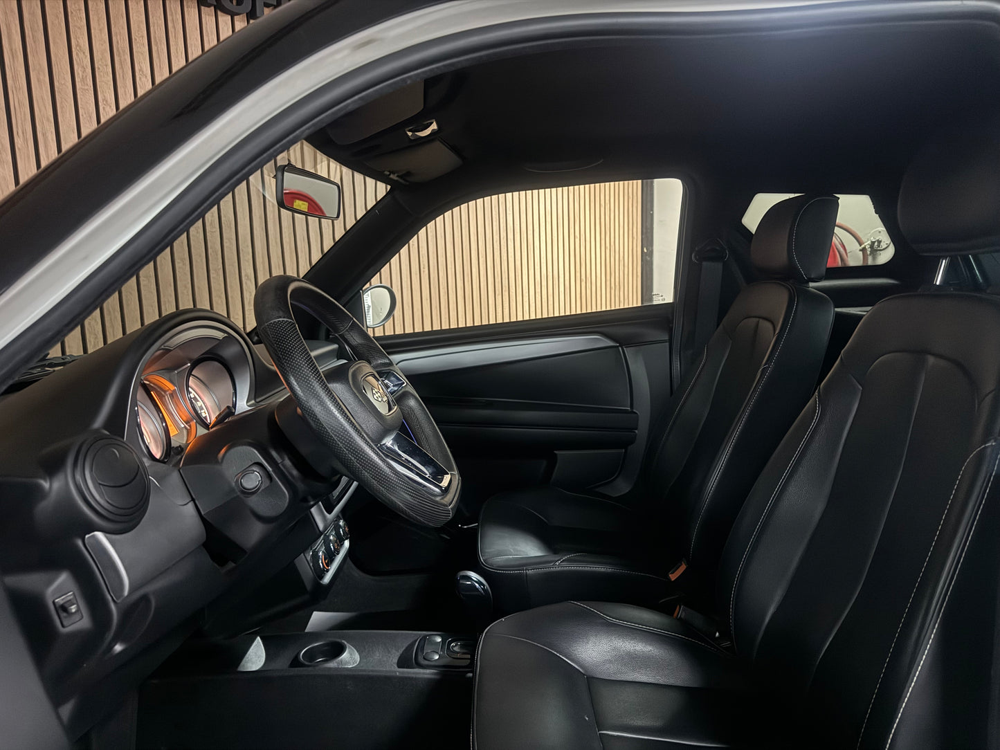 Ligier JS50 Sport 2022  | 8 PS leiser DCI Motor | Rückfahrkamera | Servolenkung | 45 km/h | Innerhalb 250 KM Kostenlose Lieferung | Mopedauto | Leichtmobile