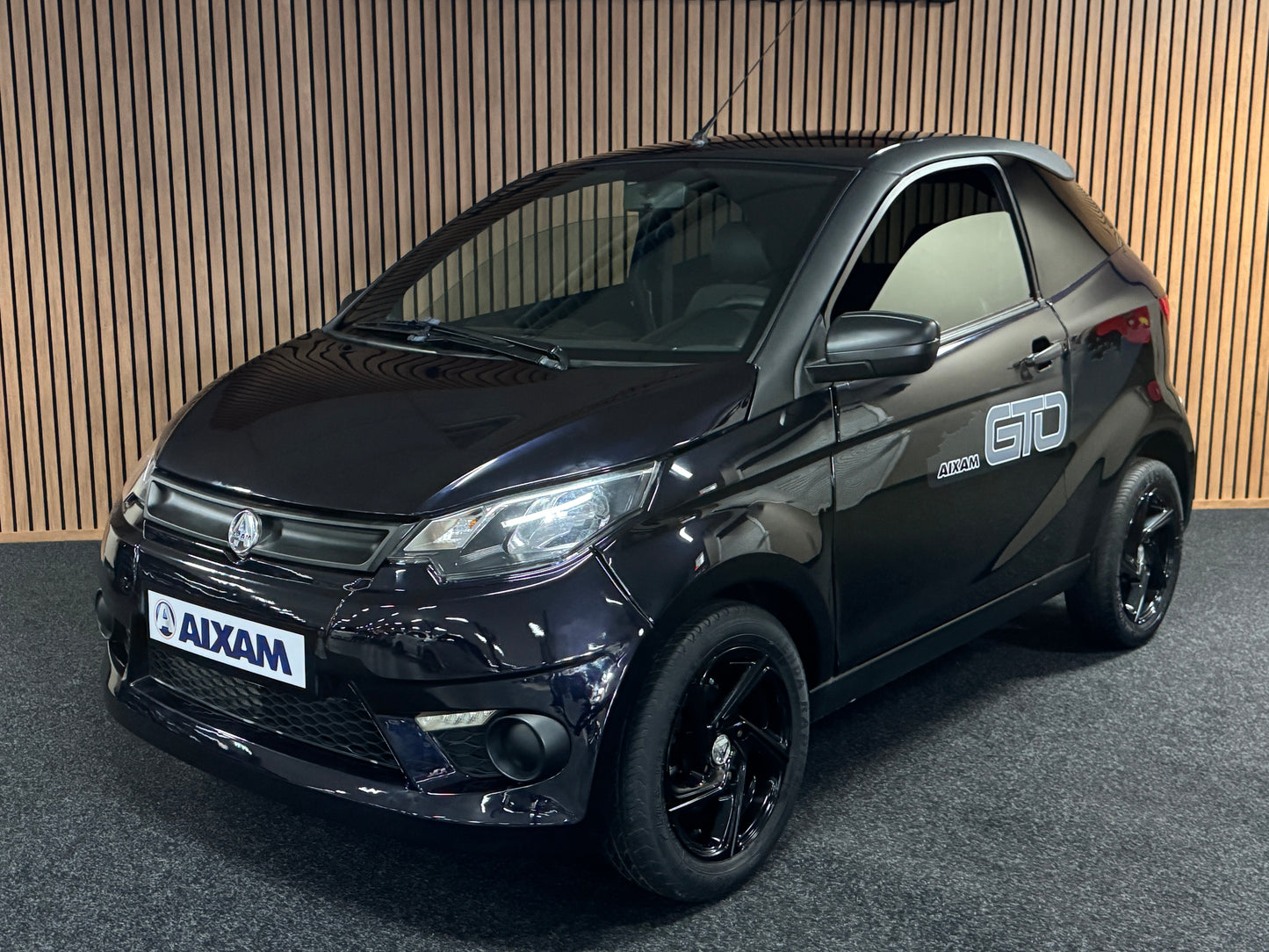 Aixam Coupé GTO | 45 km/h | Innerhalb 250 KM Kostenlose Lieferung | Mopedauto | Leichtmobile | Aixam | Microcar | Ligier