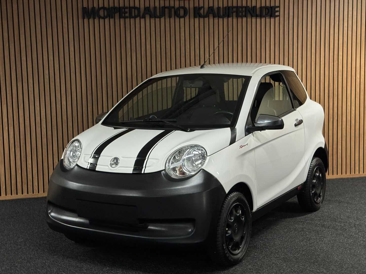 Aixam Minauto Sport 2018 | 8 PS Kubota !! Motor 45 km/h | Innerhalb 250 KM Kostenlose Lieferung | Mopedauto | Leichtmobile