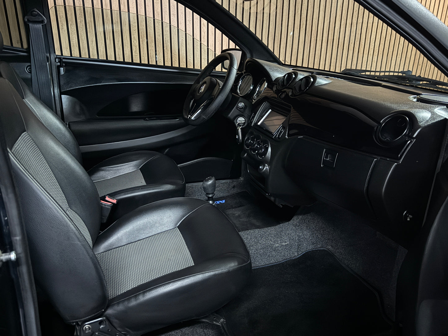 Aixam Coupé GTO | 45 km/h | Innerhalb 250 KM Kostenlose Lieferung | Mopedauto | Leichtmobile | Aixam | Microcar | Ligier