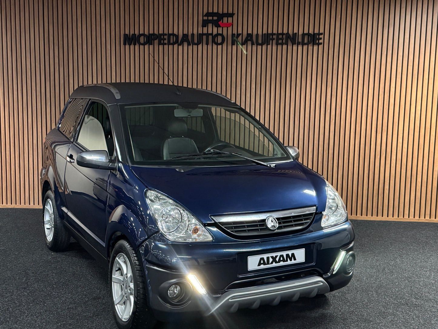 Aixam Crossover XXL | 8 PS Kubota Motor | 45 km/h | Innerhalb 250 KM Kostenlose Lieferung | Mopedauto | Leichtmobile