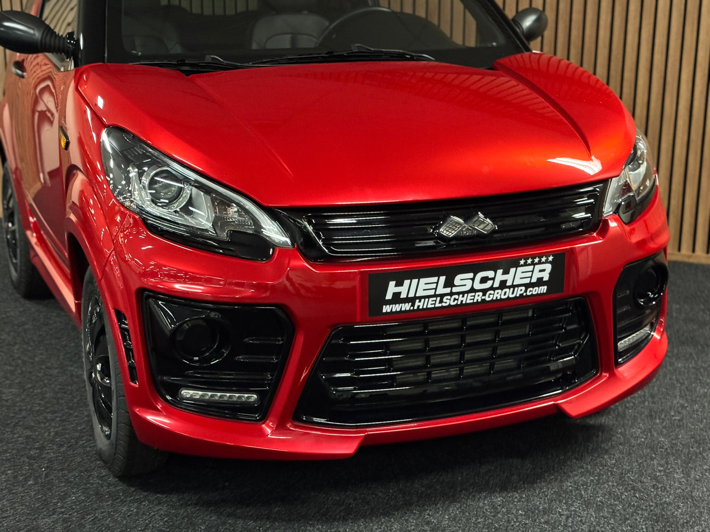 Ligier JS50 L Sport 2023 ! | 8 PS Motor | 45 km/h | Rückfahrkamera | Innerhalb 250 KM Kostenlose Lieferung | Mopedauto | Leichtmobile