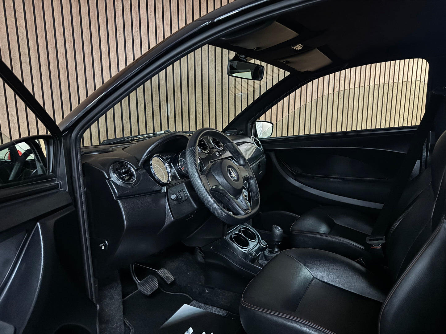 Aixam GTI Sport Matt Grau | Rückfahrkamera | 45 km/h | Innerhalb 250 KM Kostenlose Lieferung | Mopedauto | Leichtmobile | Aixam | Microcar | Ligier