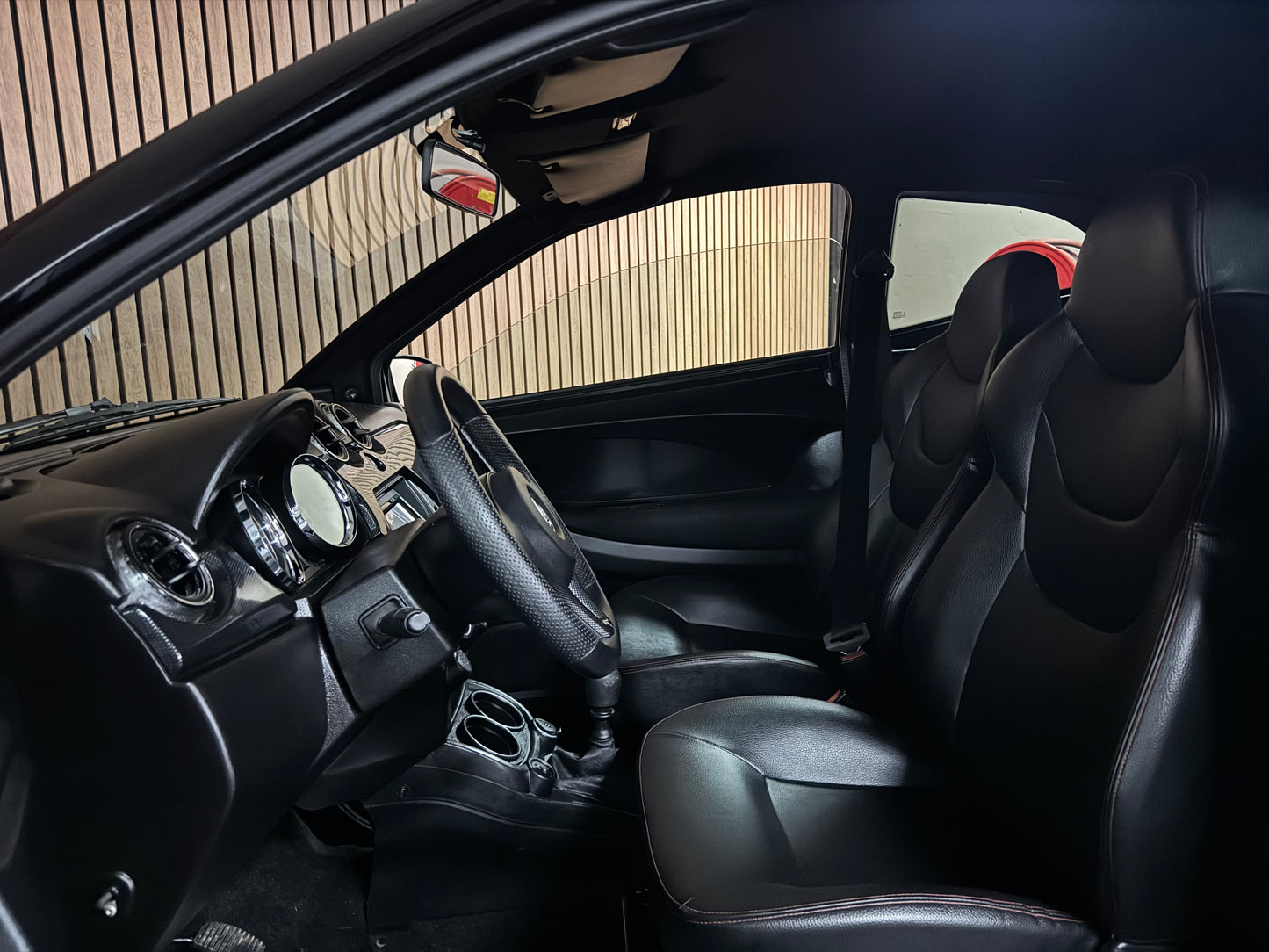 Aixam GTI Sport Matt Grau | Rückfahrkamera | 45 km/h | Innerhalb 250 KM Kostenlose Lieferung | Mopedauto | Leichtmobile | Aixam | Microcar | Ligier