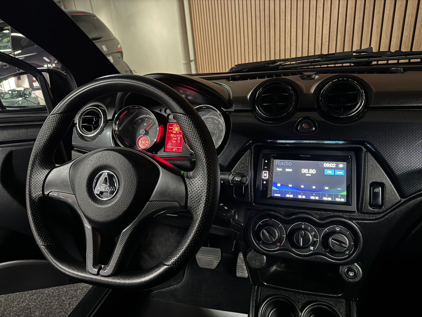 Aixam GTI Sport Matt Grau | Rückfahrkamera | 45 km/h | Innerhalb 250 KM Kostenlose Lieferung | Mopedauto | Leichtmobile | Aixam | Microcar | Ligier