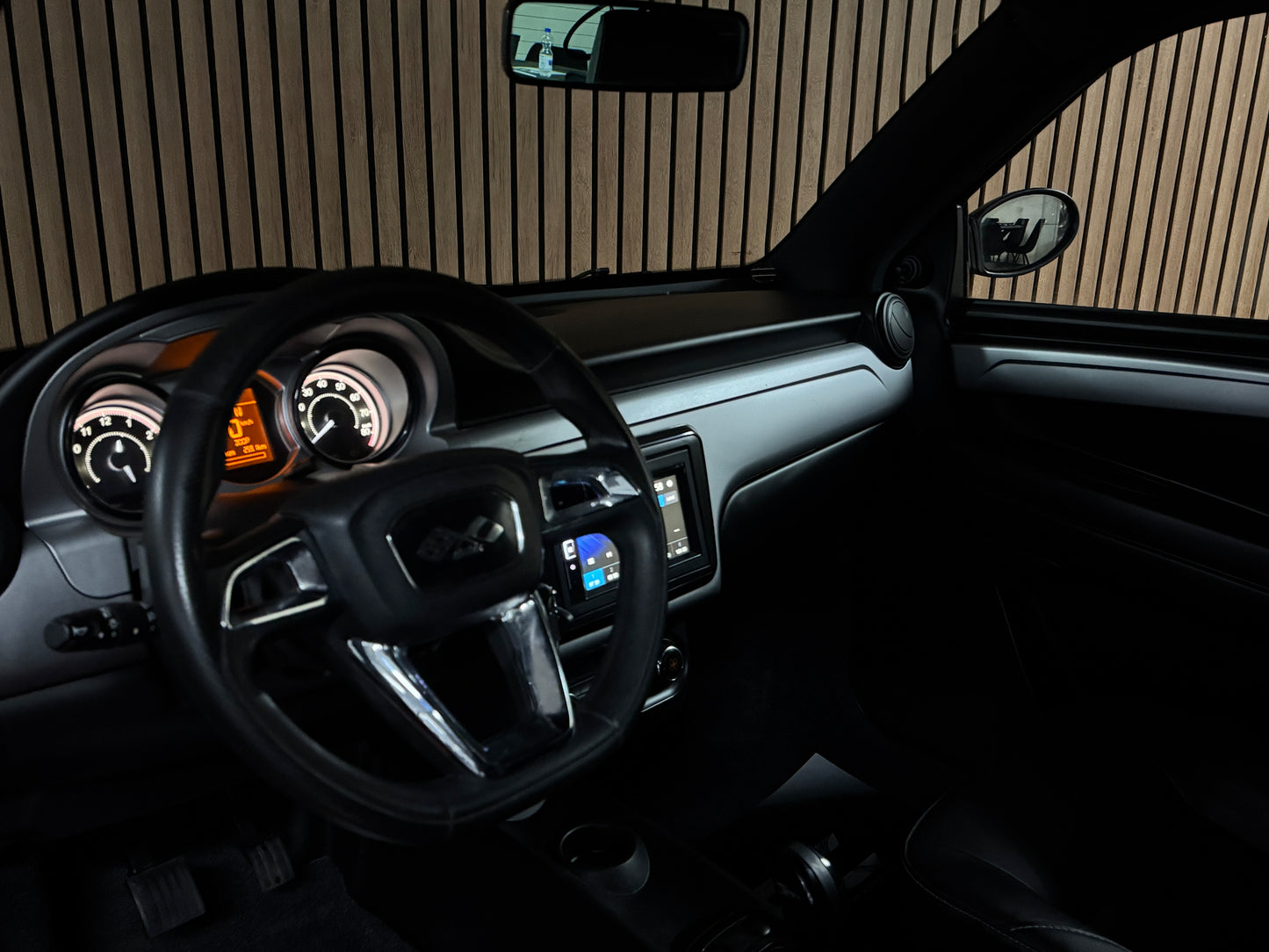 Ligier JS50 L Sport 2023 ! | 8 PS Motor | 45 km/h | Rückfahrkamera | Innerhalb 250 KM Kostenlose Lieferung | Mopedauto | Leichtmobile
