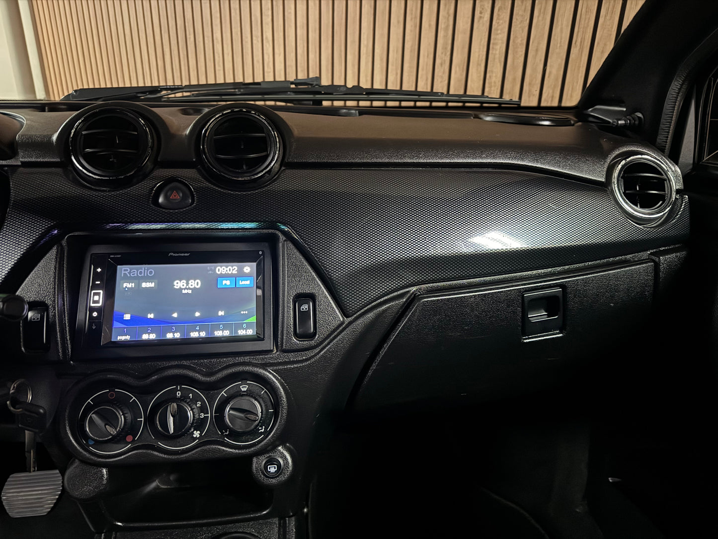 Aixam GTI Sport Matt Grau | Rückfahrkamera | 45 km/h | Innerhalb 250 KM Kostenlose Lieferung | Mopedauto | Leichtmobile | Aixam | Microcar | Ligier