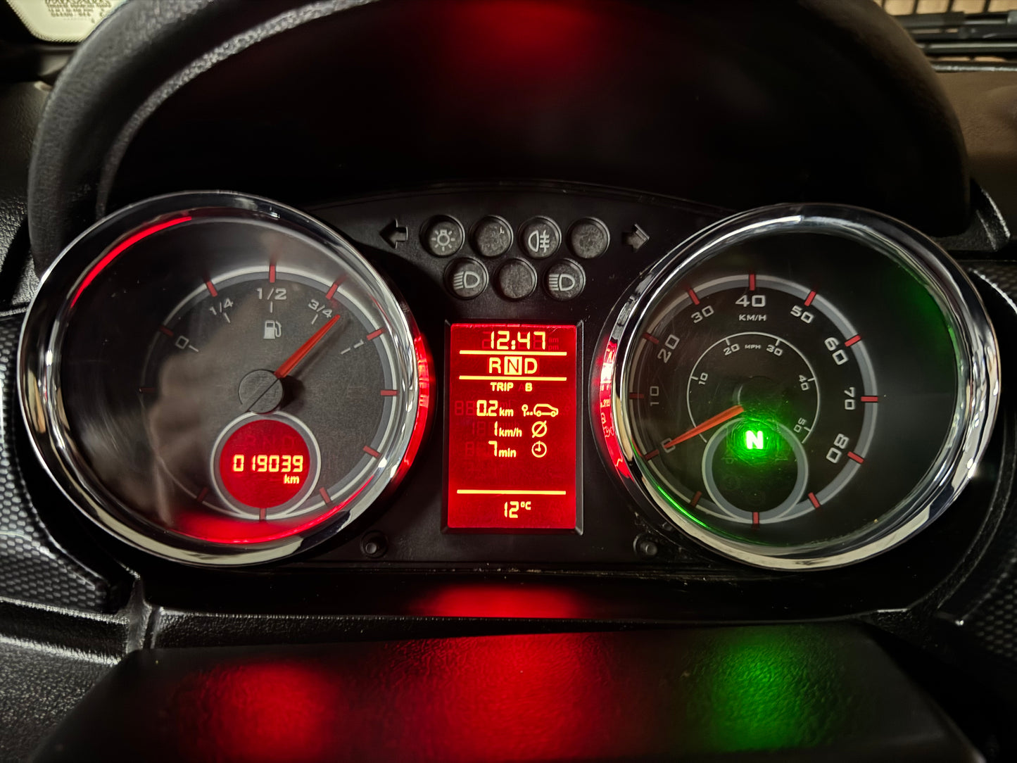 Aixam GTI Sport Matt Grau | Rückfahrkamera | 45 km/h | Innerhalb 250 KM Kostenlose Lieferung | Mopedauto | Leichtmobile | Aixam | Microcar | Ligier