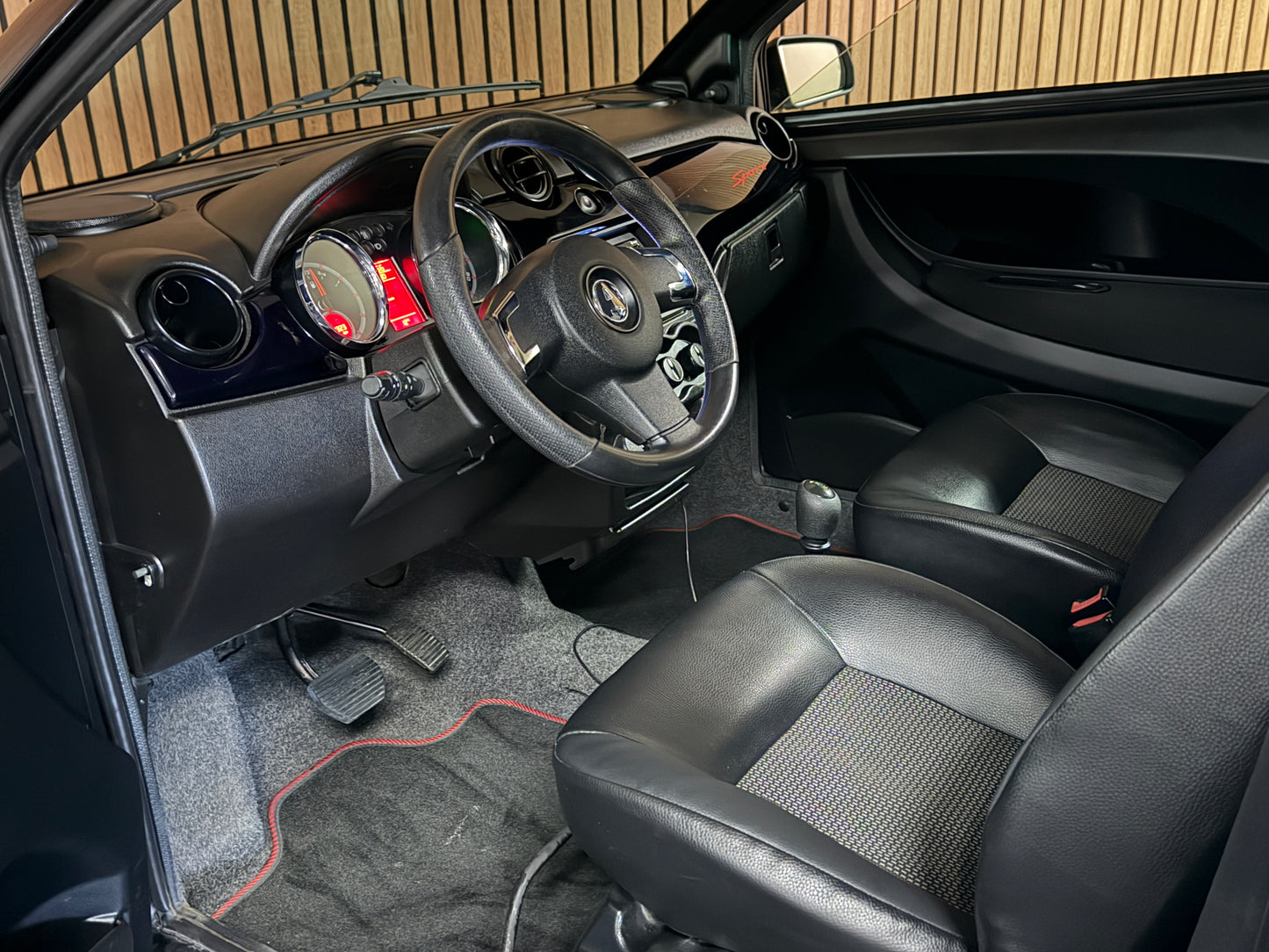 Aixam City Sport 45 km/h – Microcar – 45 km/h – Fahrbar ab 15 | 8 PS Kubota | Rückfahrkamera | Multi-Media Touch | 45 km/h | Innerhalb 250 KM Kostenlose Lieferung | Mopedauto | Leichtmobile