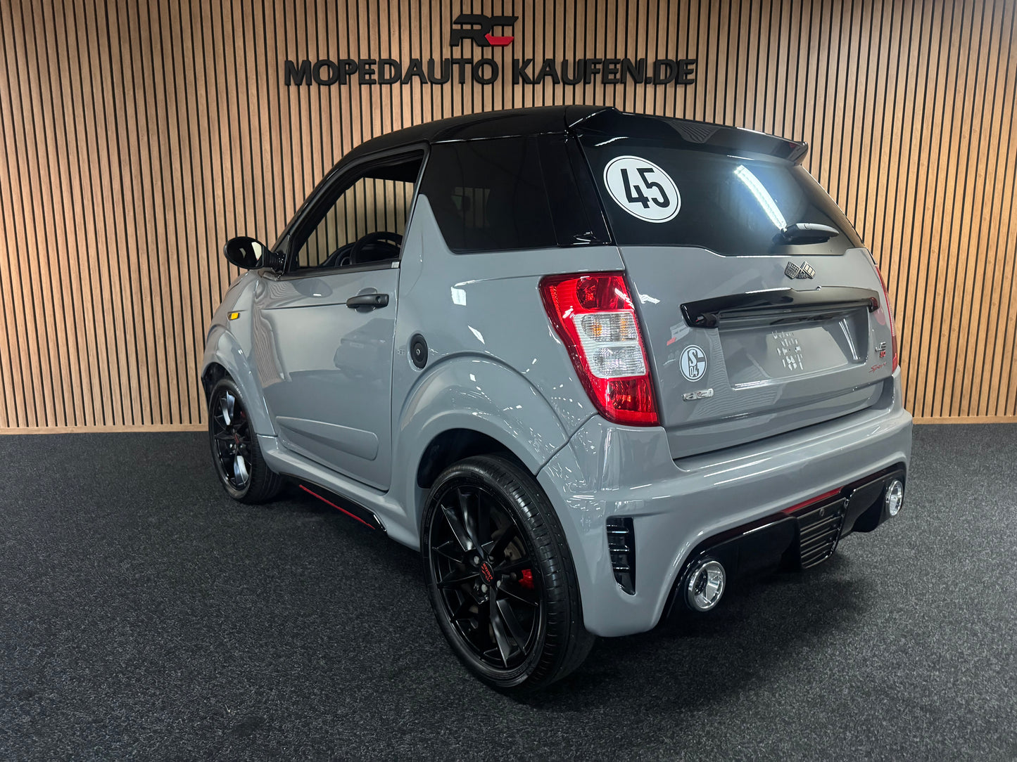 Ligier JS50 Nardo Grau Ultimate Sport | 8 PS Leiser DCI Motor / Apple carplay | Servolenkung | 45 km/h | Innerhalb 250 KM Kostenlose Lieferung | Mopedauto | Leichtmobile