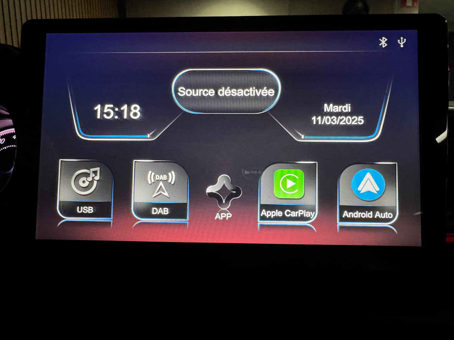 Ligier JS50 Ultimate Sport Facelift | KLIMA / | AMBI LIGHT / SERVO / APPLE CARPLAY / | 8 PS DCI Motor | 45 km/h | Rückfahrkamera | Innerhalb 250 KM Kostenlose Lieferung | Mopedauto | Leichtmobile
