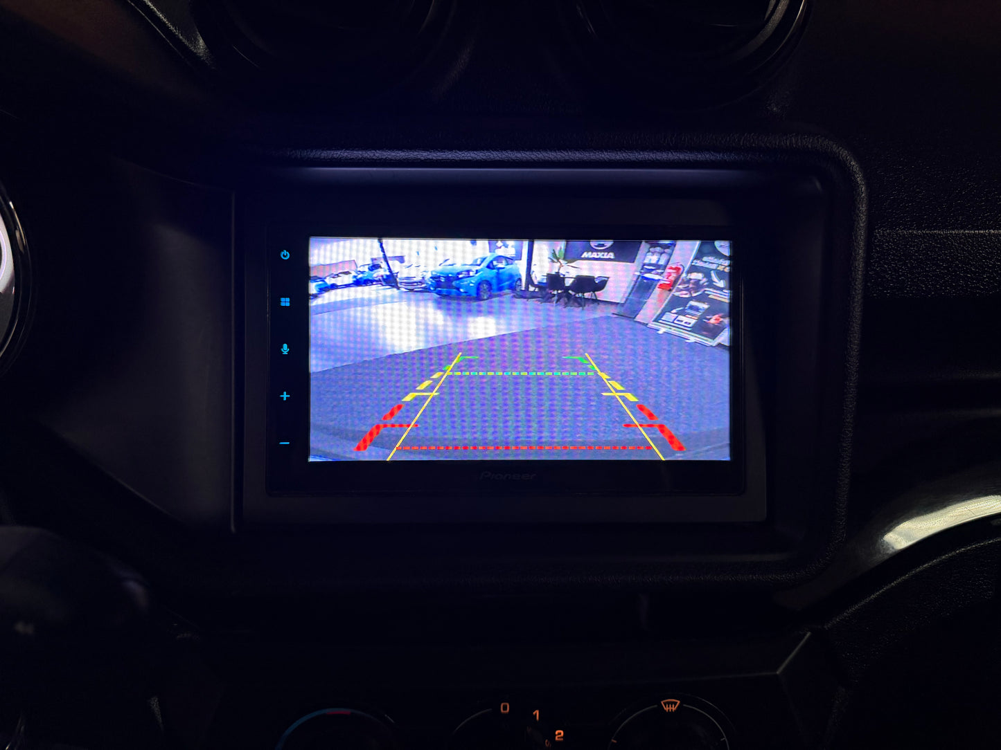 Aixam Coupé Sport Black on Black | Apple Carplay/Android | Rückfahrkamera | 8 PS motor | 45 km/h | Innerhalb 250 KM Kostenlose Lieferung | Mopedauto | Leichtmobile