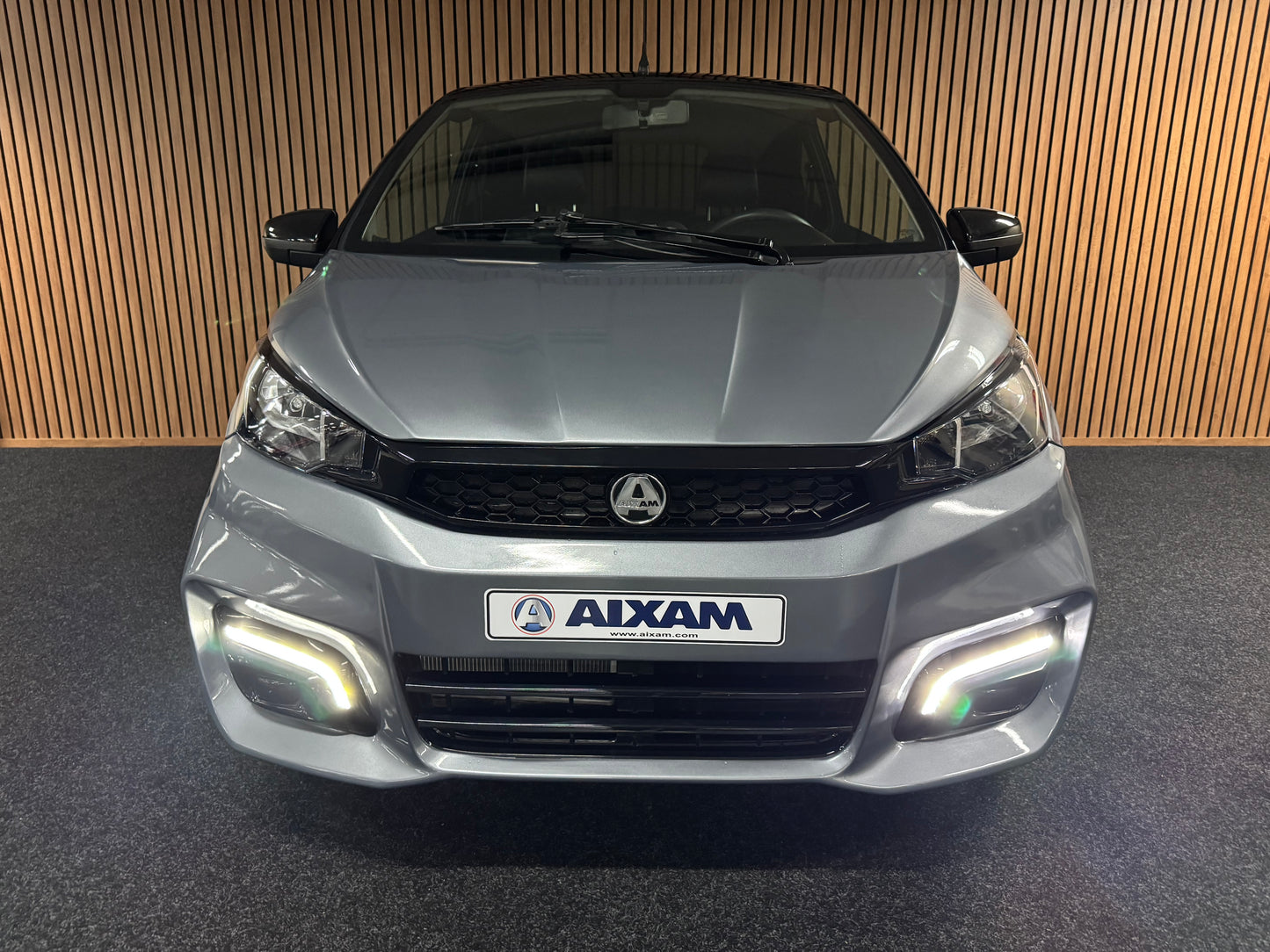 Aixam City Sport 2021 | 8 PS Kubota Motor | 45 km/h | Rückfahrkamera | Innerhalb 250 KM Kostenlose Lieferung | Mopedauto | Leichtmobile