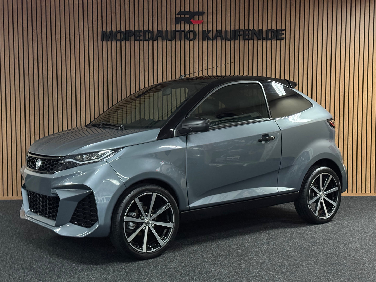 Aixam GTI Sport 2024 | 769 KM | 8 PS Kubota Motor | 45 km/h | Rückfahrkamera | Innerhalb 250 KM Kostenlose Lieferung | Mopedauto | Leichtmobile
